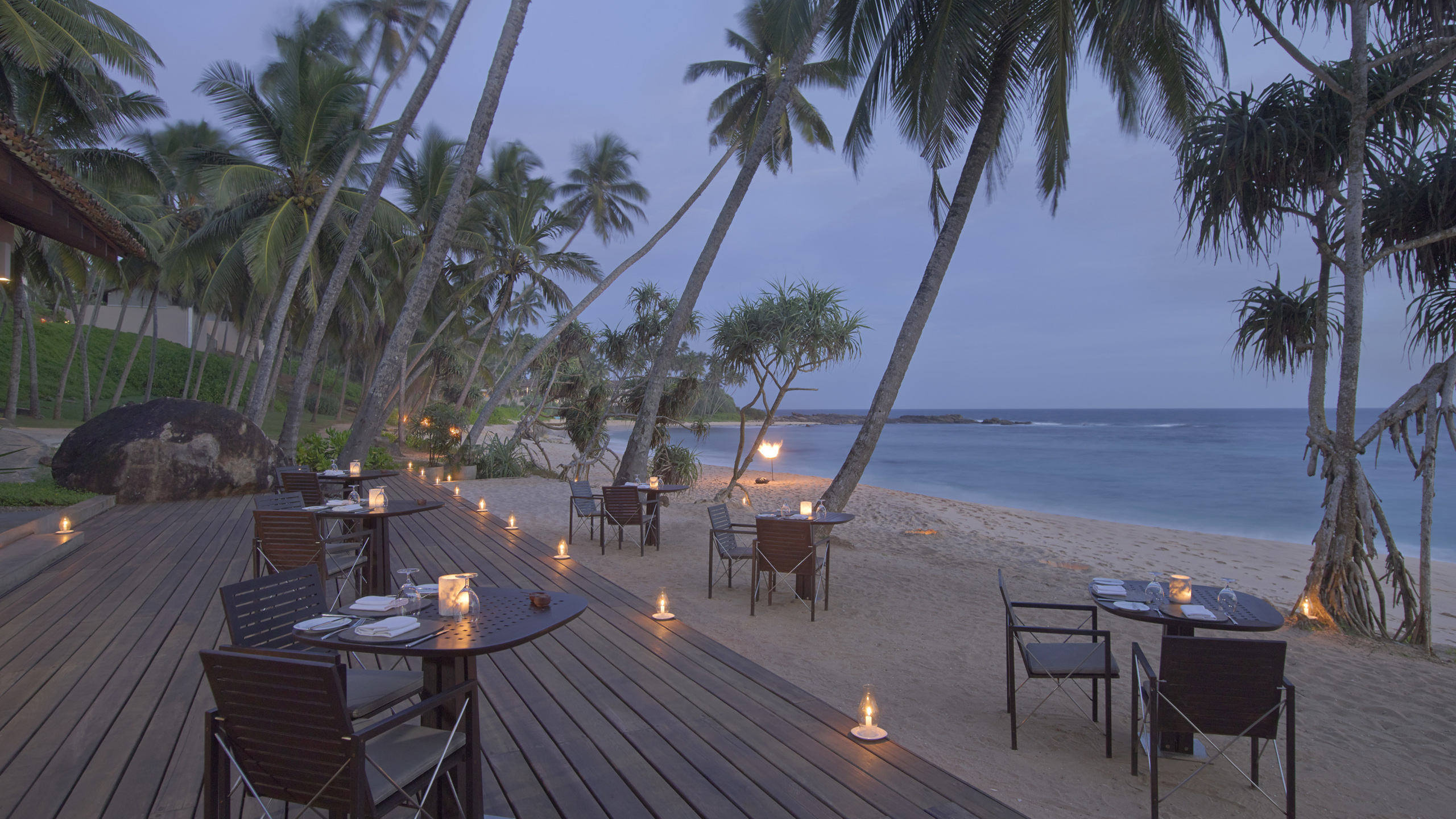 amanwella-beach-dining