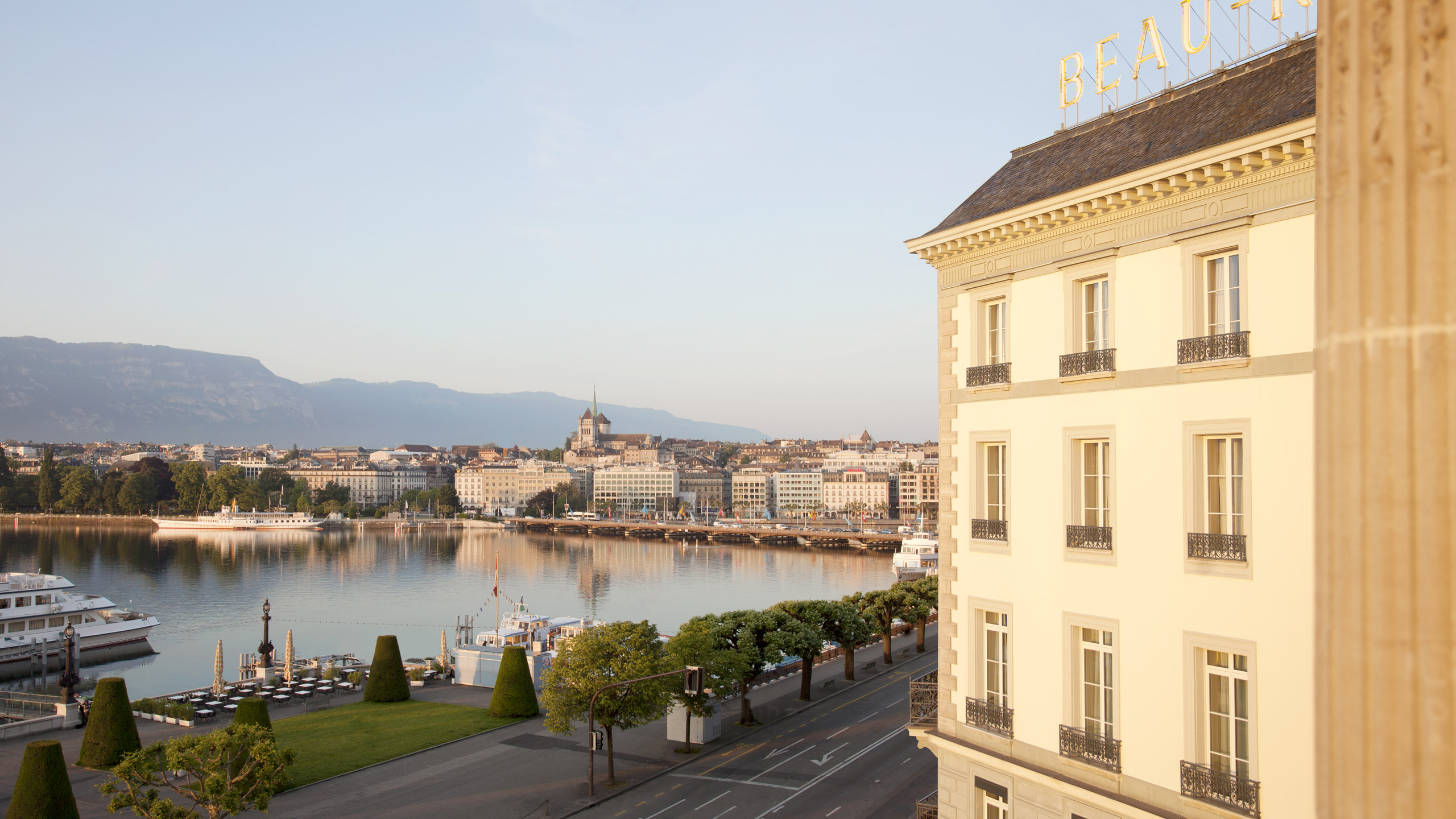 beau-rivage-geneva-facade