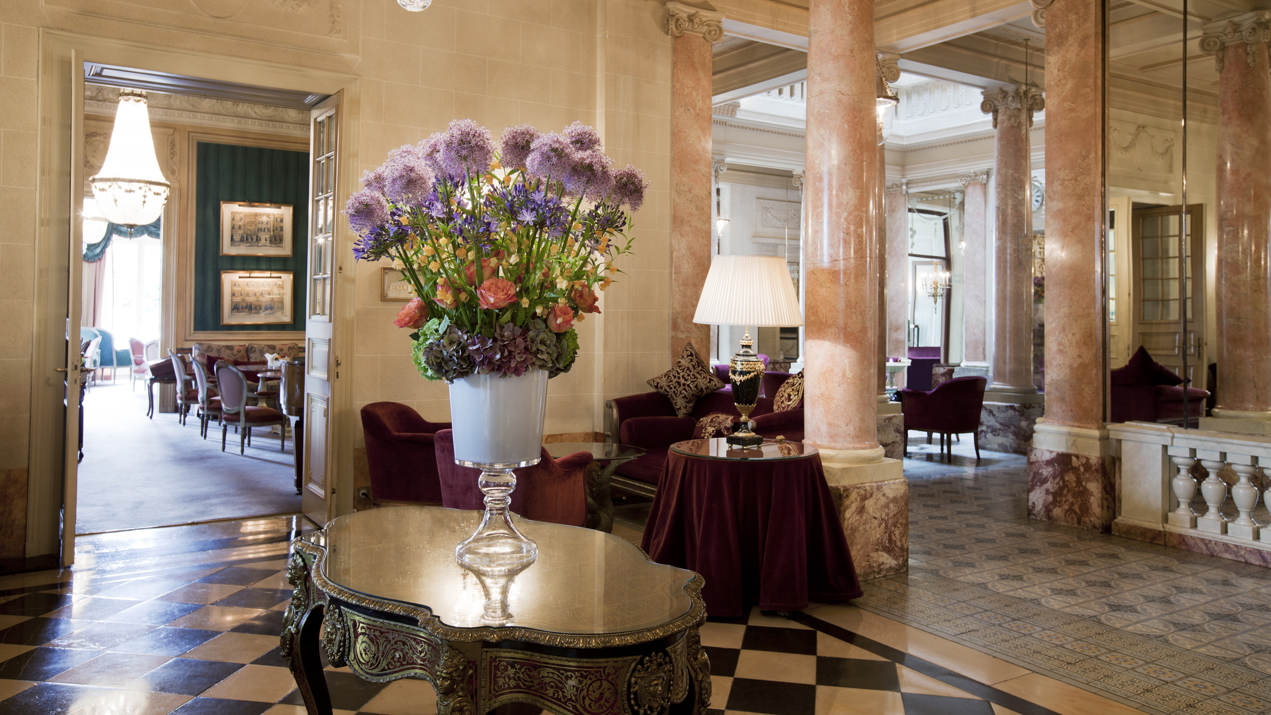 beau-rivage-lobby