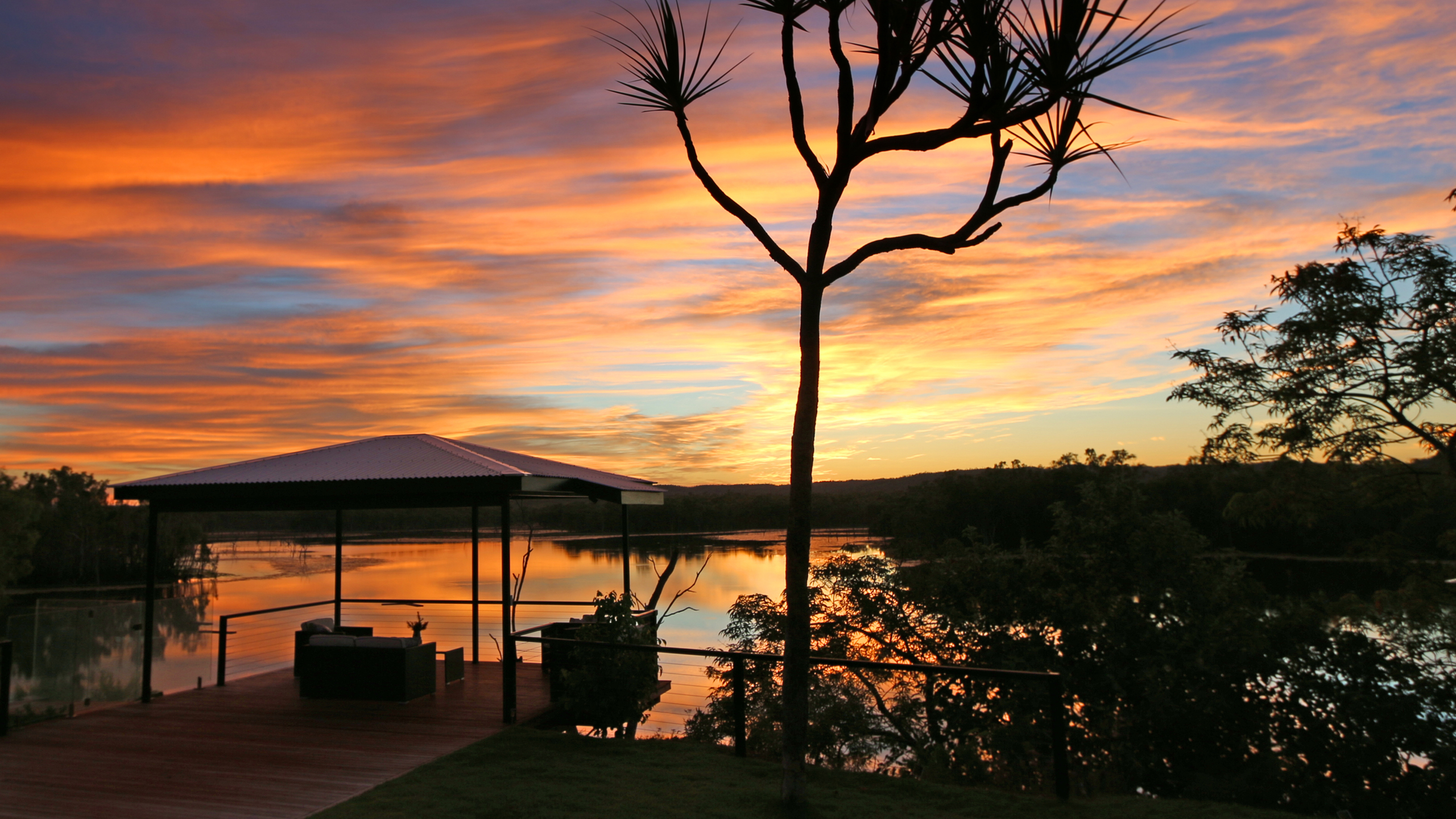 crystalbrook-lodge-sunset