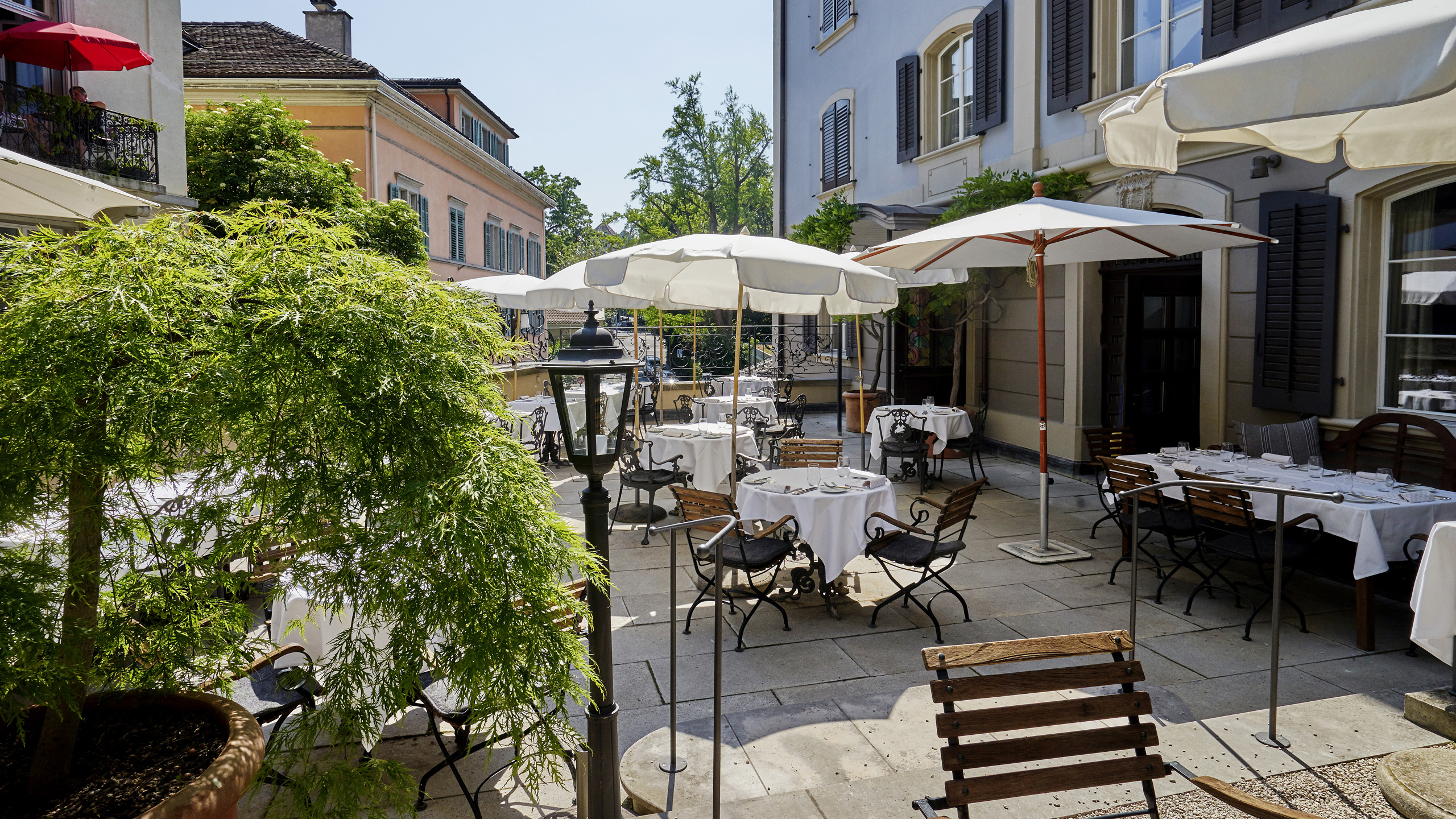 florhof-hotel-exterior
