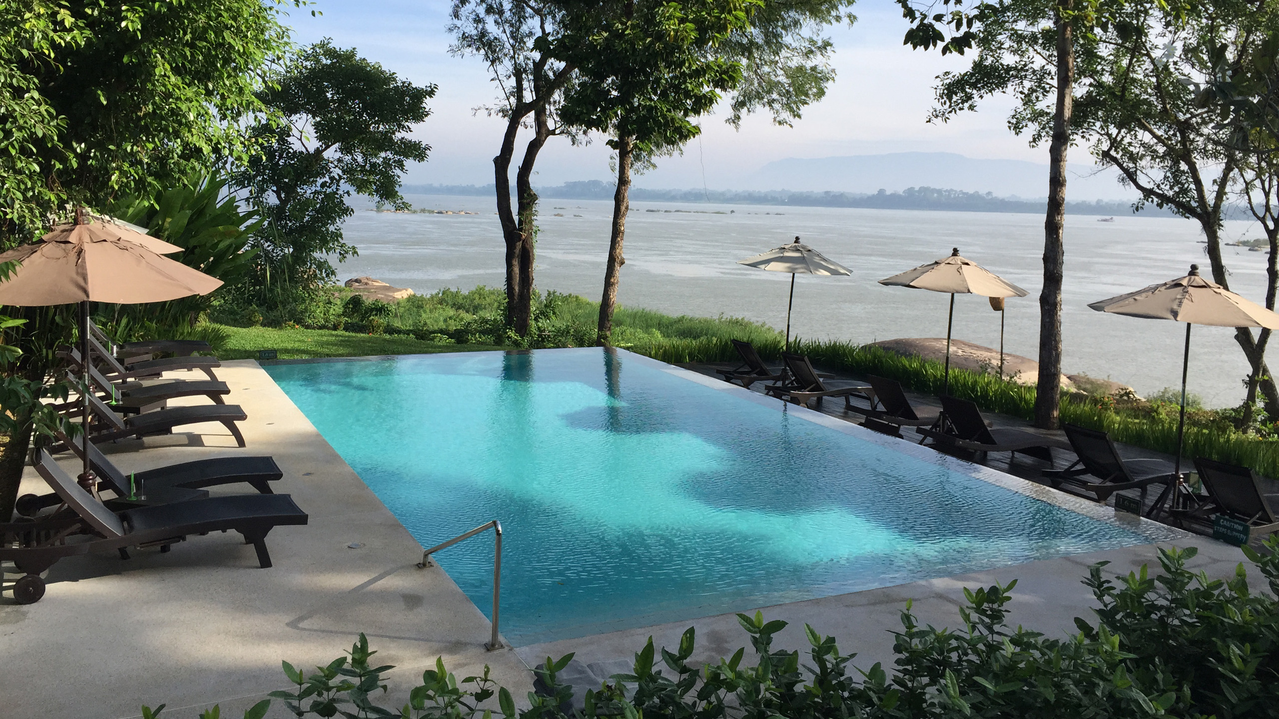 river-resort-pool