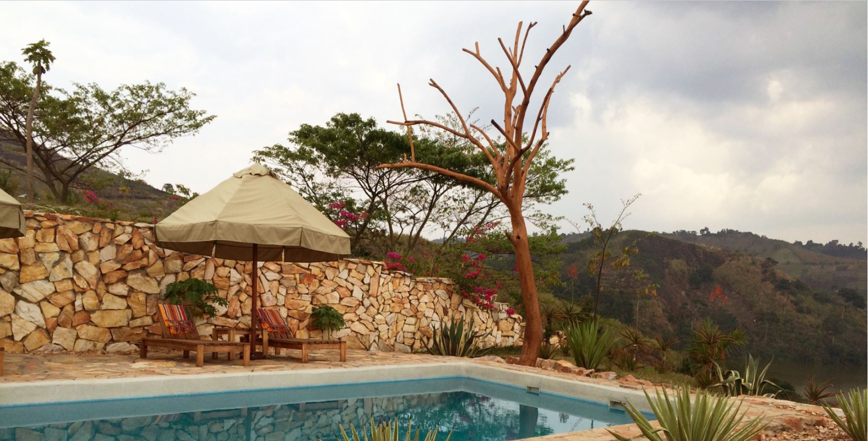 Papaya Lake Lodge