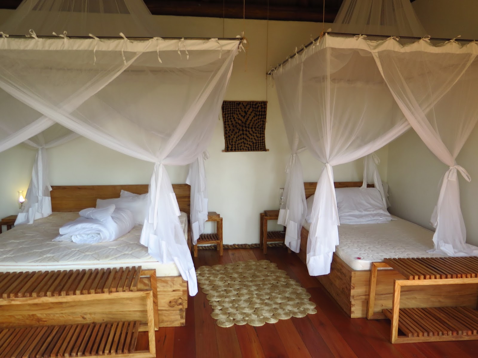 Papaya Lake Lodge