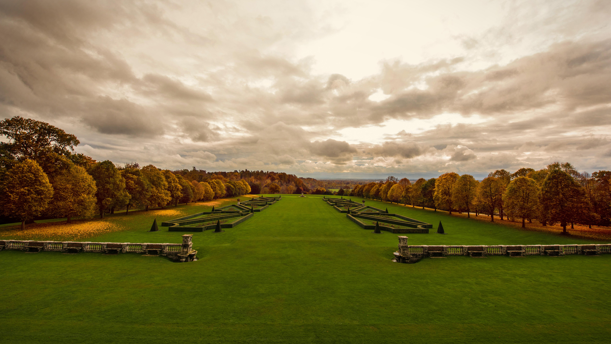 cliveden-grounds