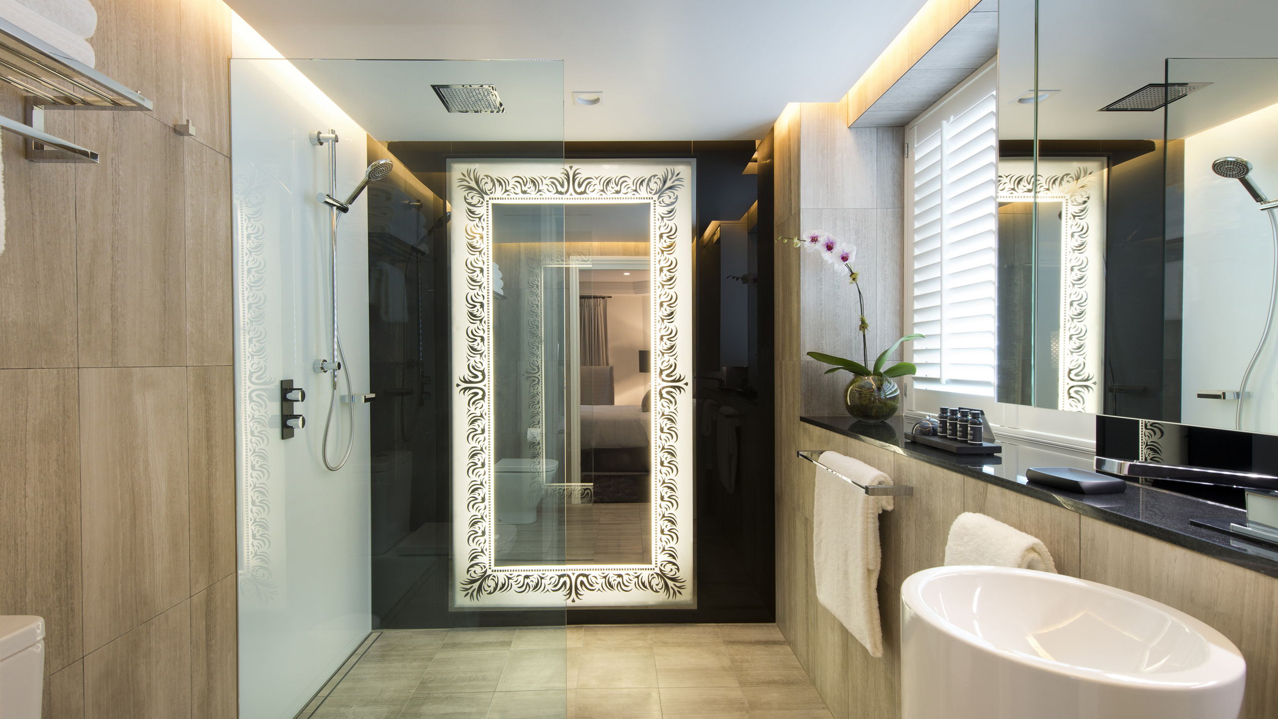 inchcolm-bathroom