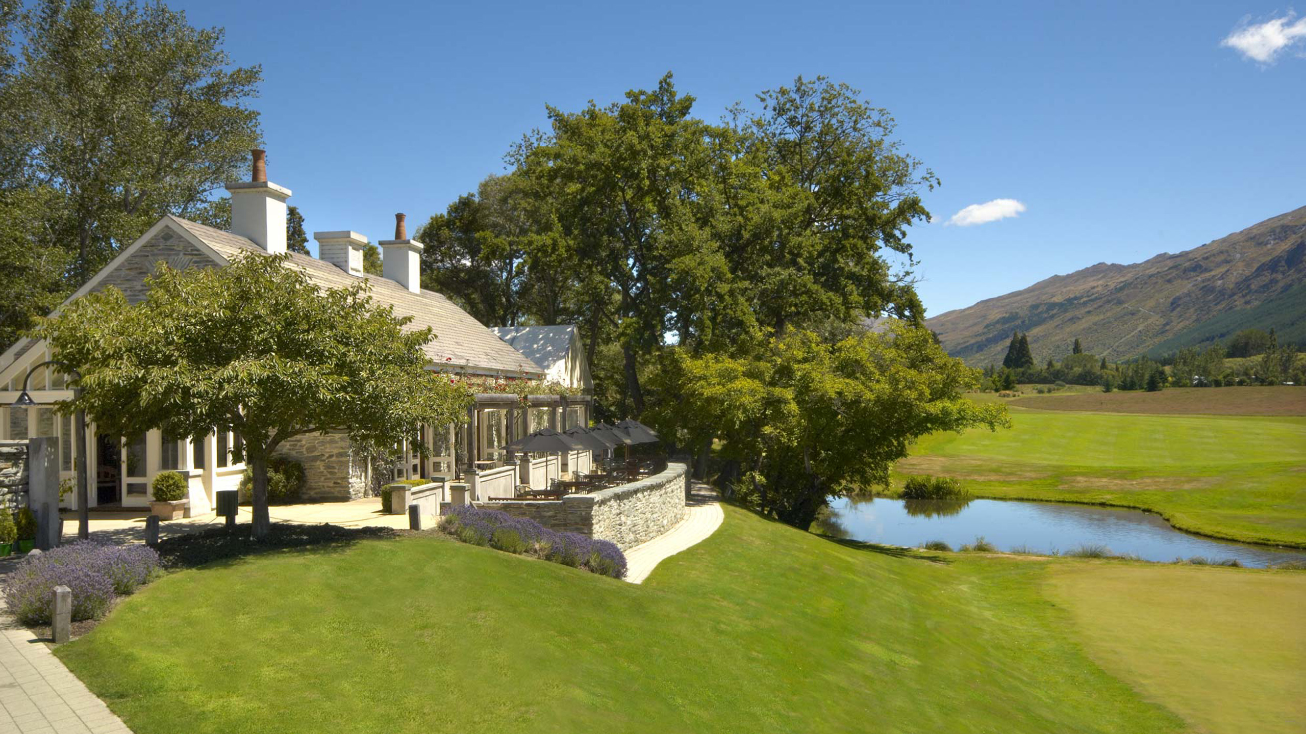milbrook-queenstown-cottage