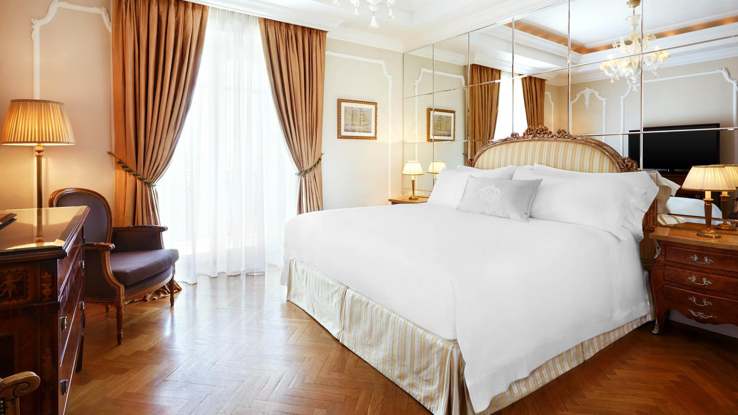 King George, a Luxury Collection Hotel