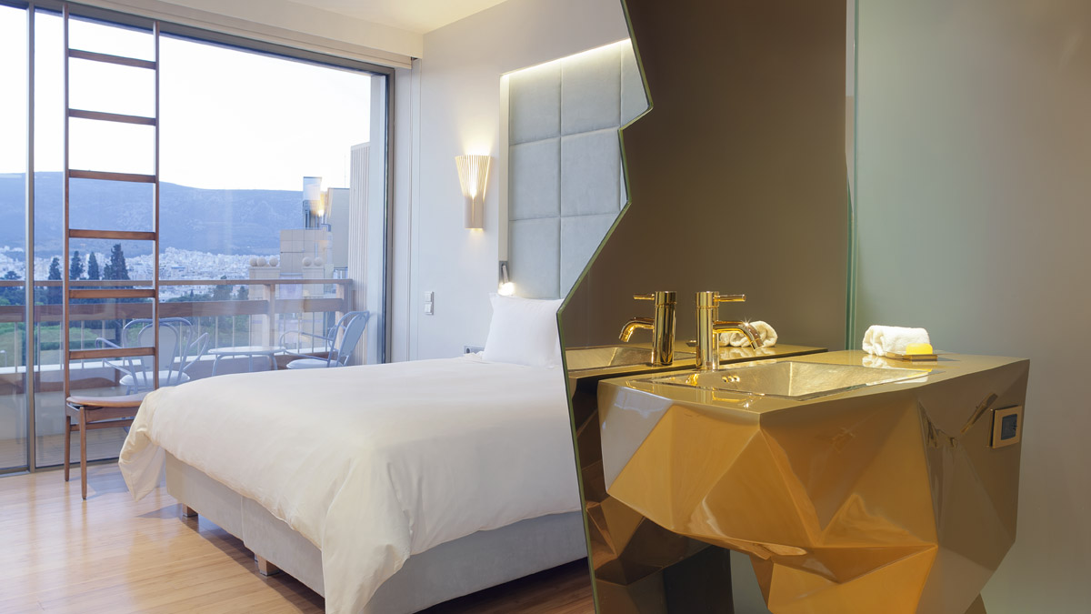 NEW Hotel