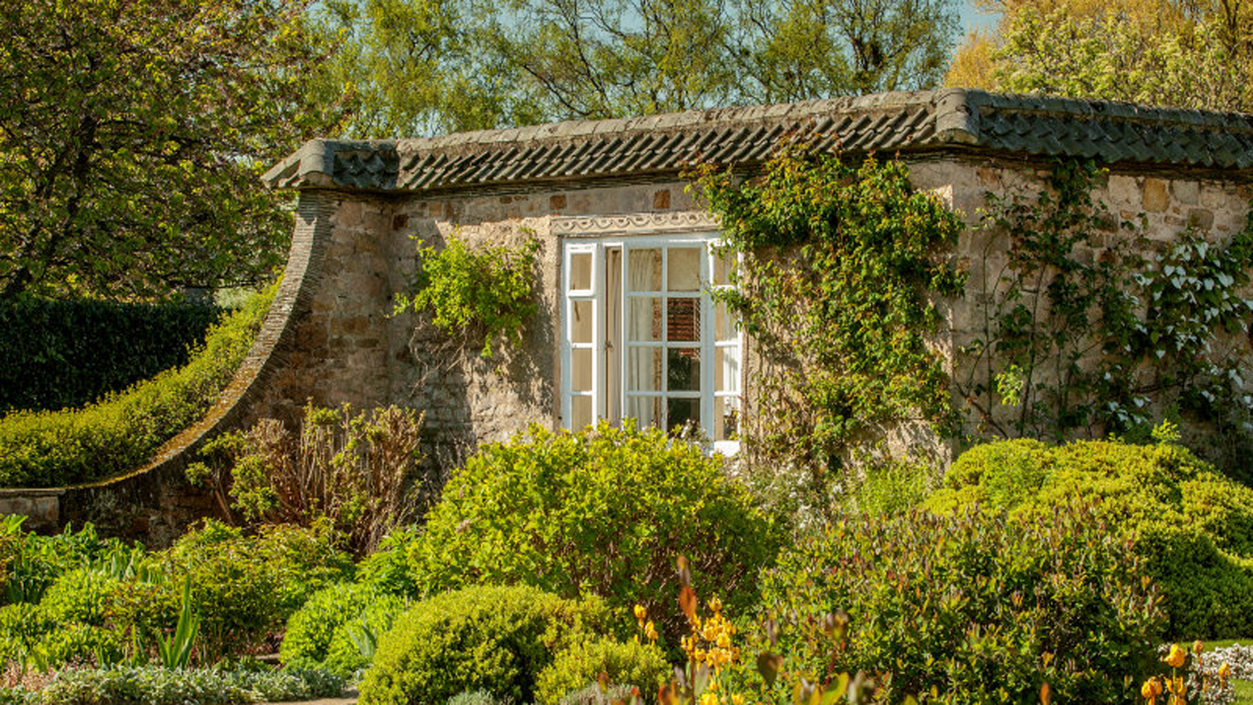 greywalls-garden
