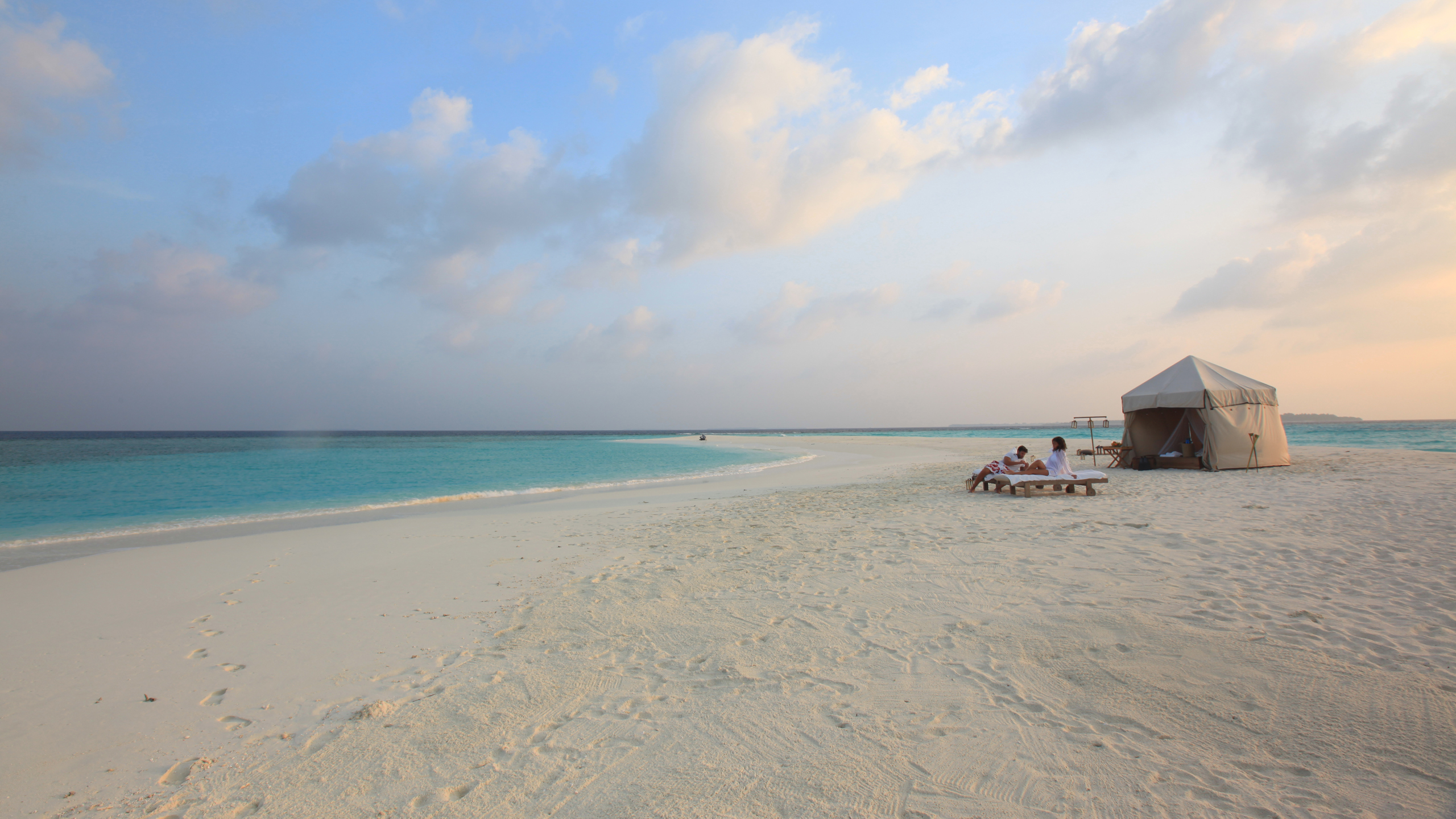 soneva-fushi-beach