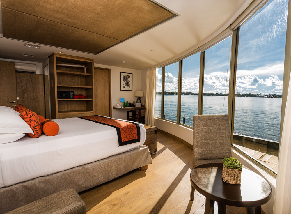 Delfin III Amazon Cruise