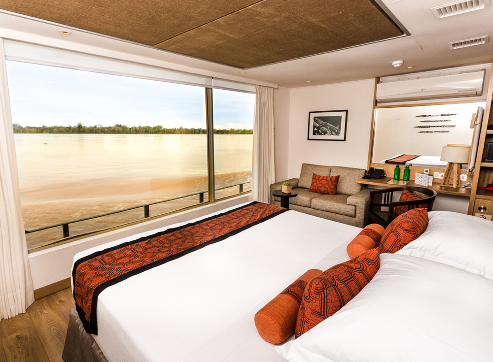 Delfin III Amazon Cruise