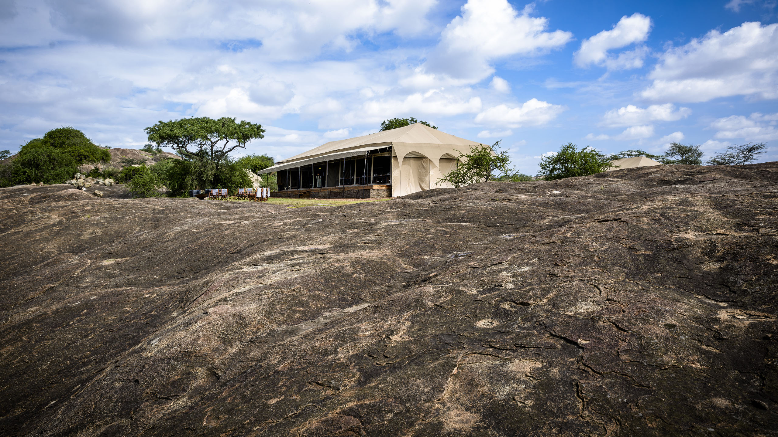 Sanctuary Kichakani Serengeti Camp