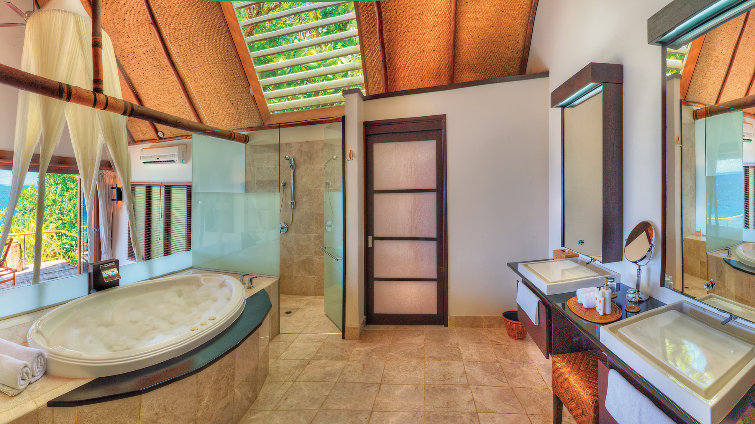 Royal Davui Island Resort