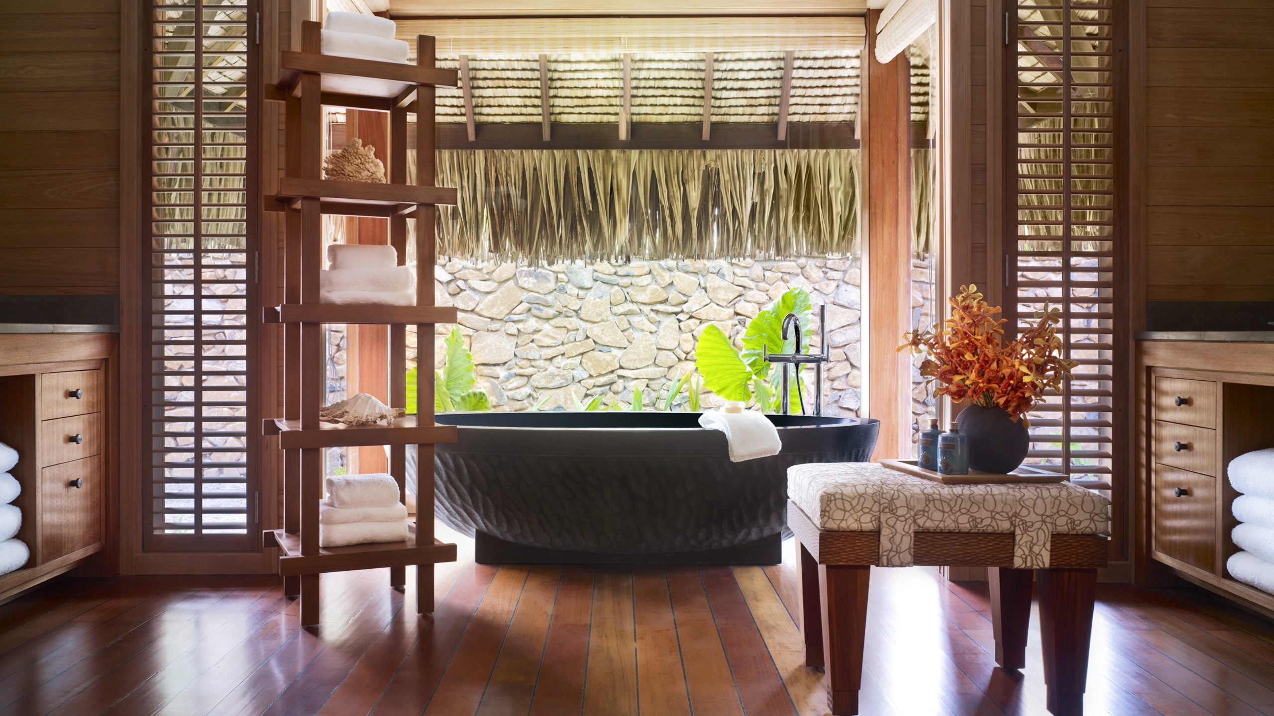Four Seasons Resort Bora Bora