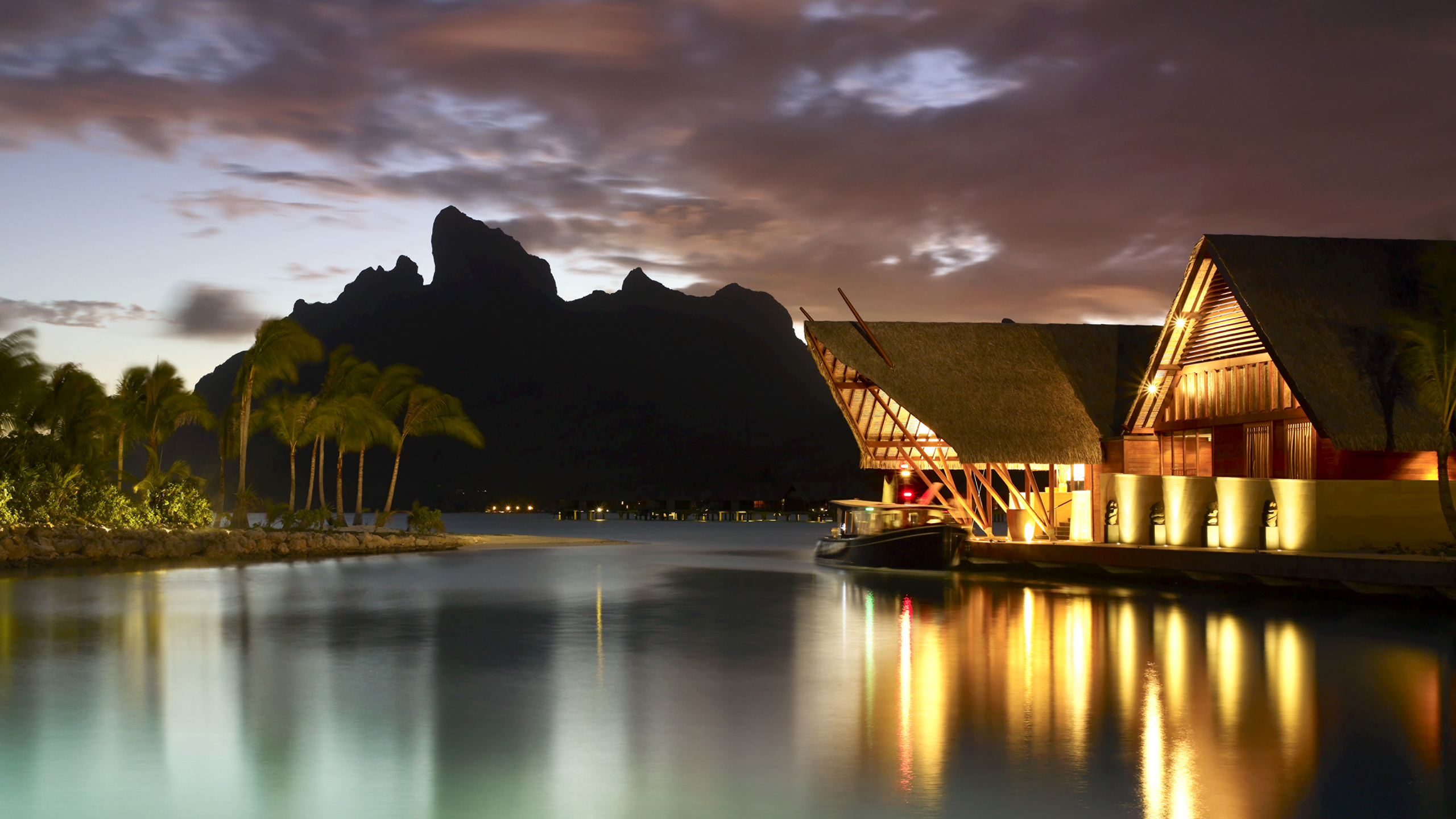 Four Seasons Resort Bora Bora