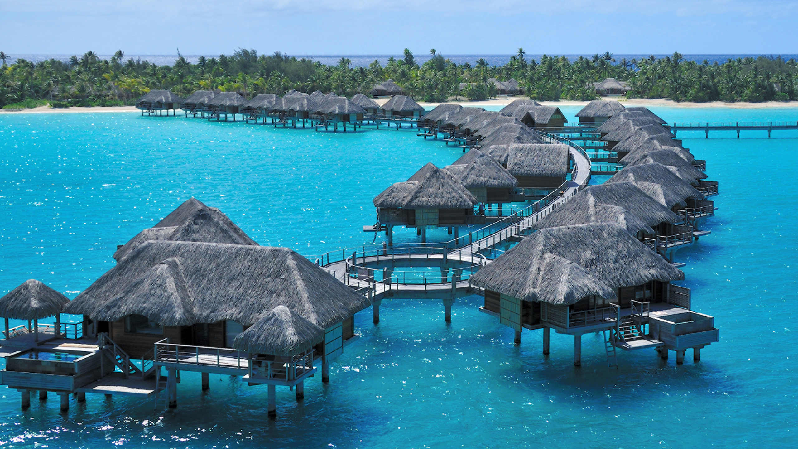 Four Seasons Resort Bora Bora