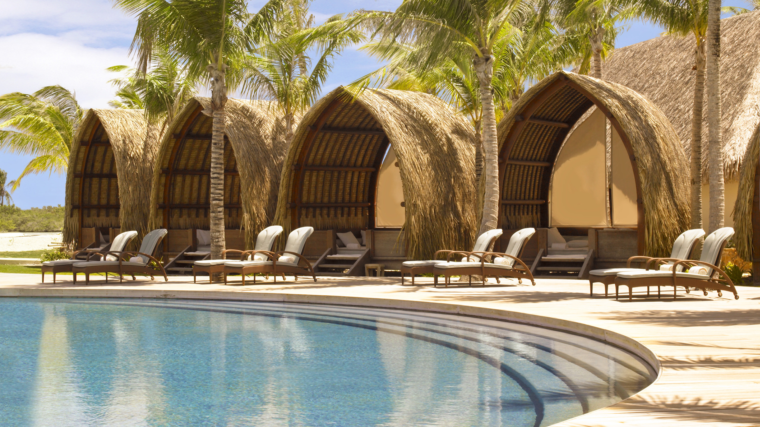 Four Seasons Resort Bora Bora
