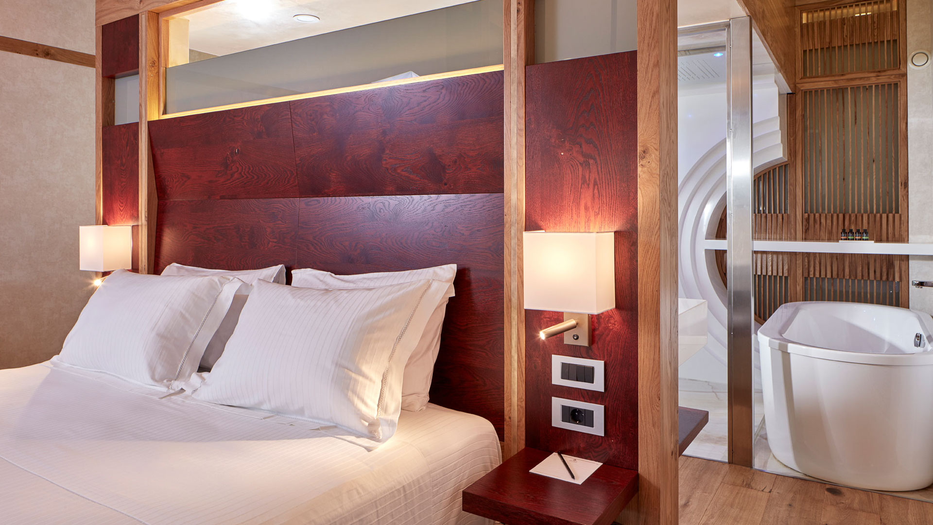 Domus Renier Boutique Hotel