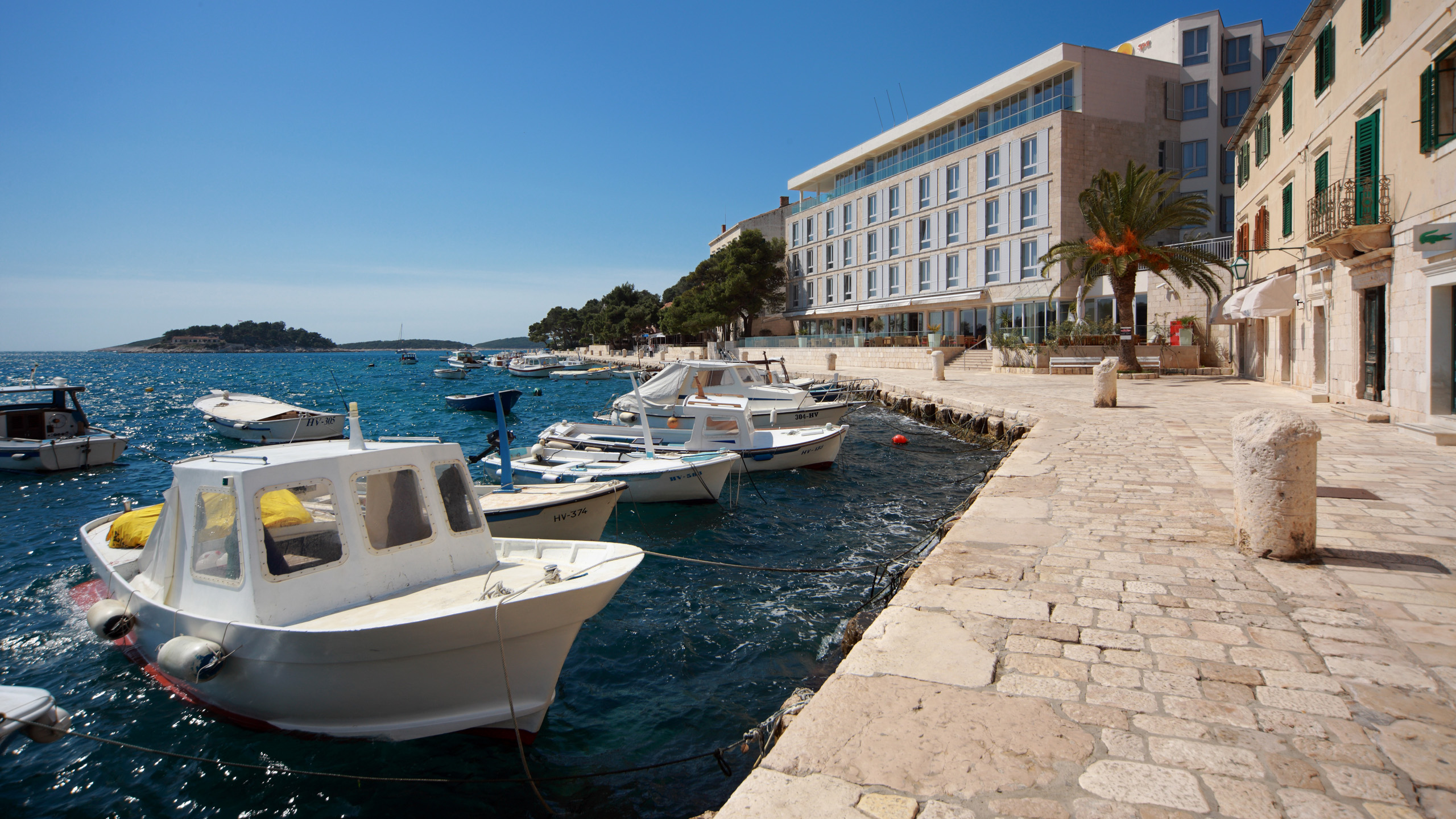 Hotel Adriana