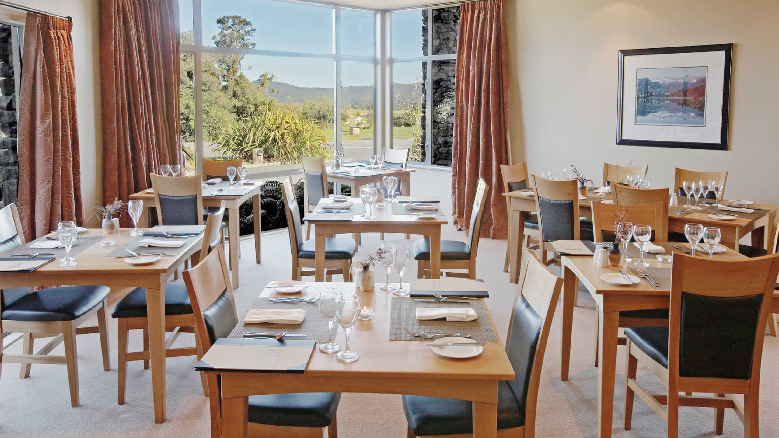 Distinction Hotel Fox Glacier Te Weheka