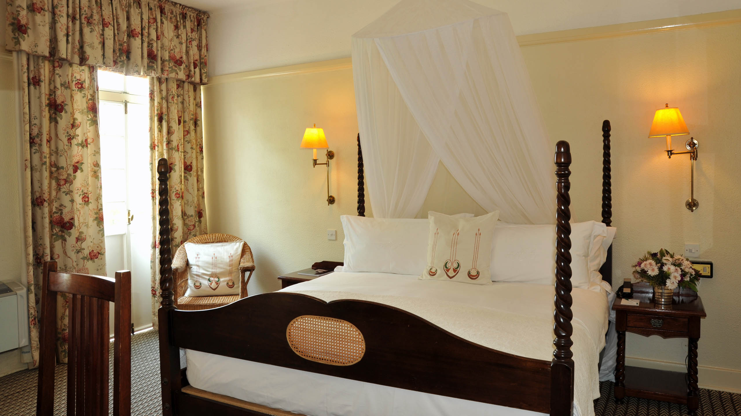 Victoria Falls Hotel