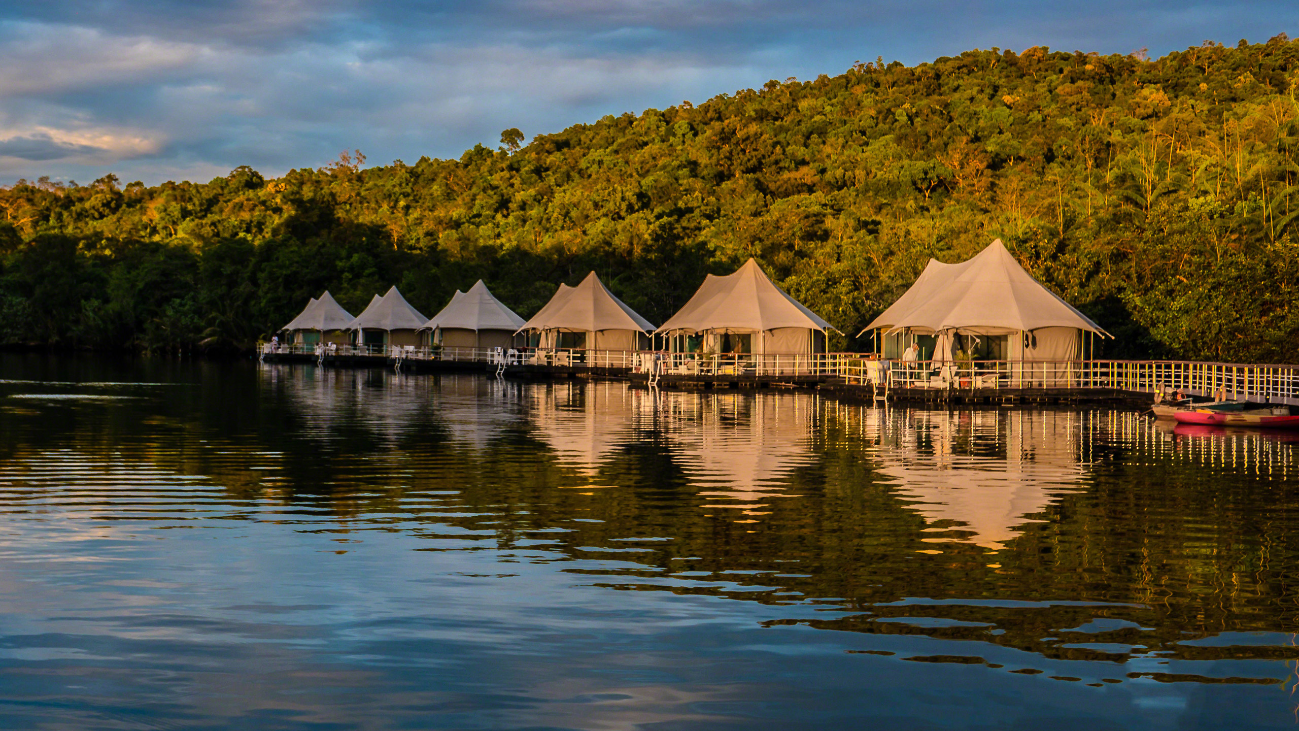 Canvas & Orchids Retreat