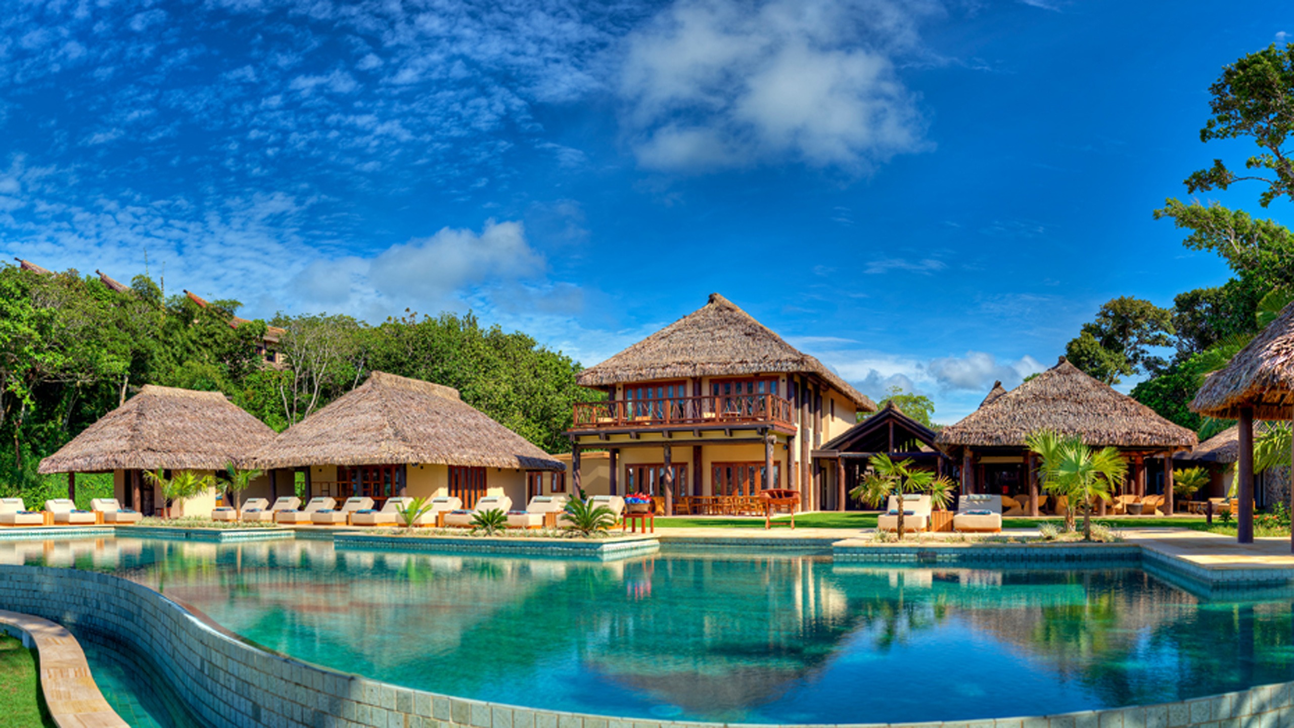 Nanuku Auberge Resort