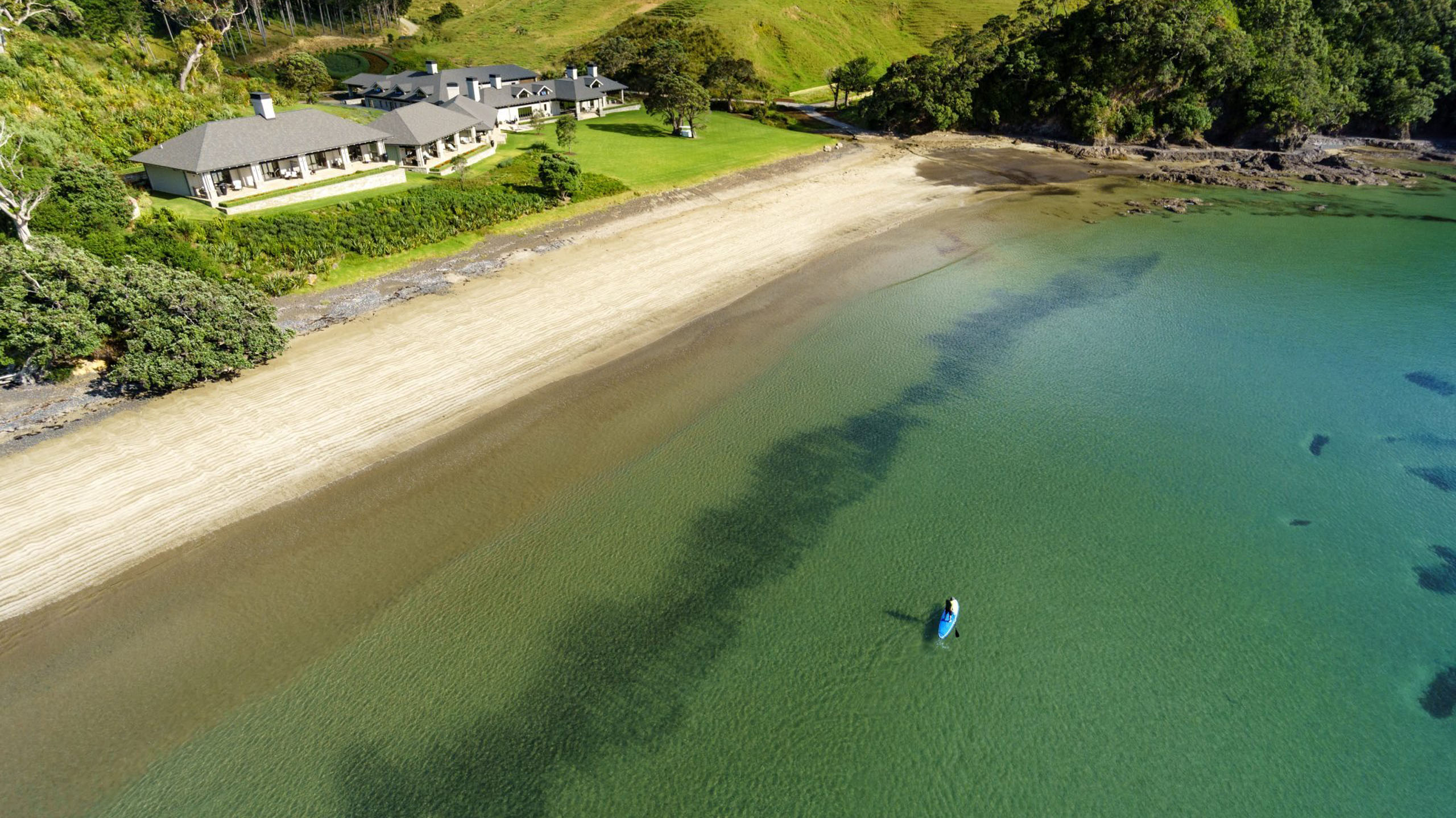 Helena Bay Lodge