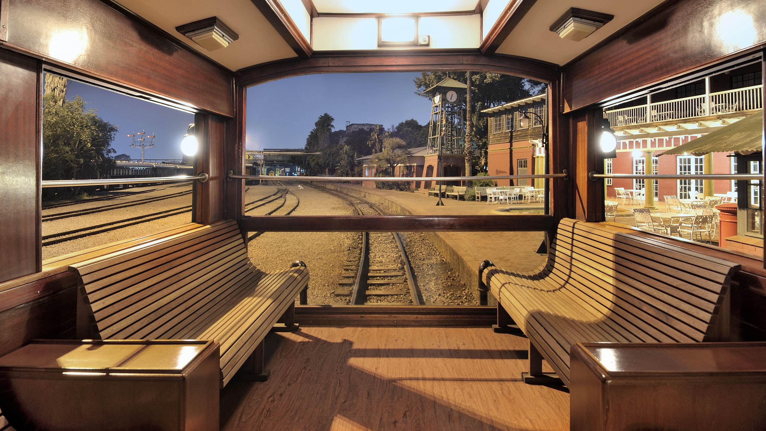 Shongololo Express