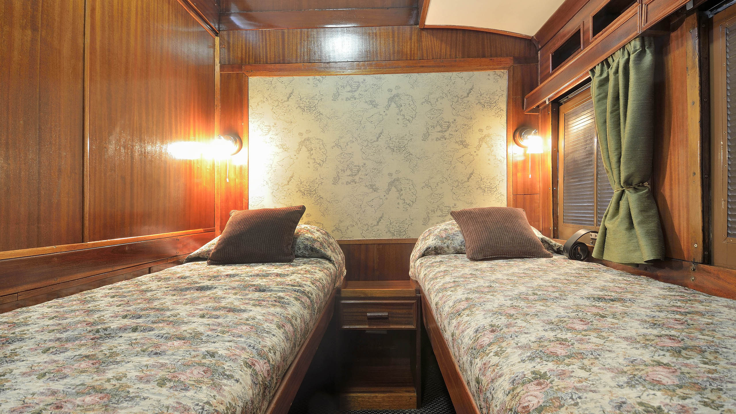Shongololo Express