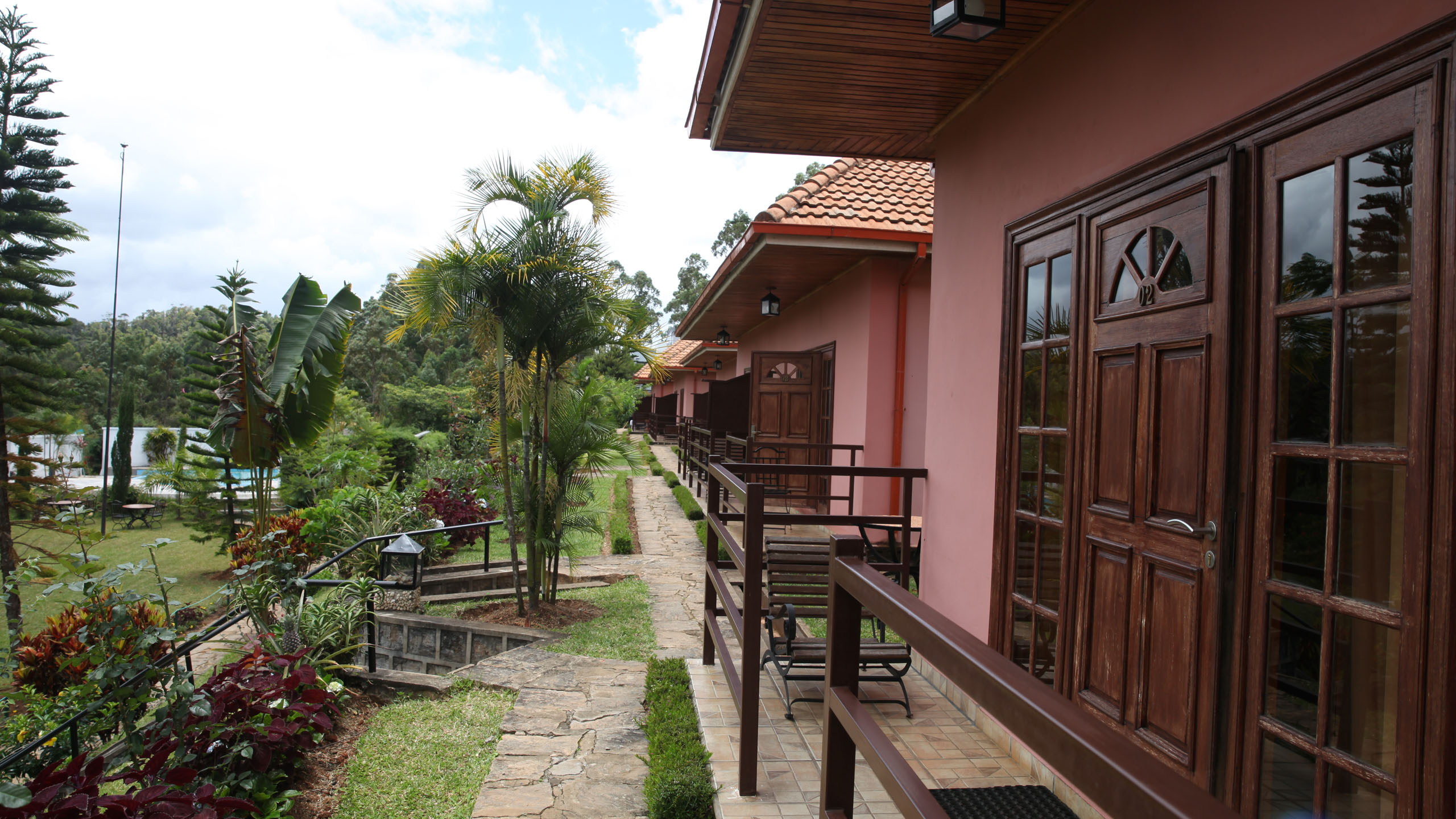 Andasibe Hotel