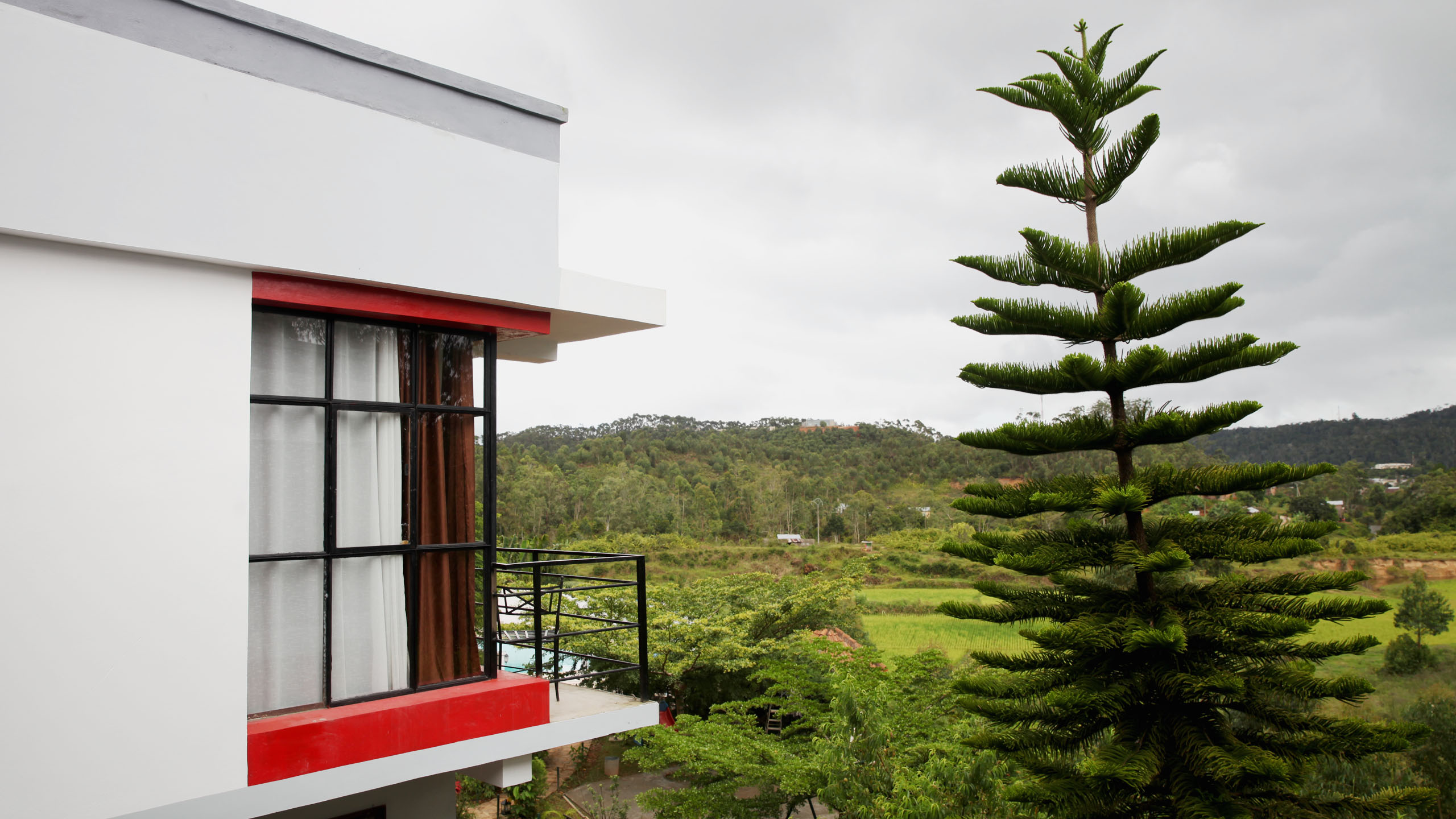 Andasibe Hotel