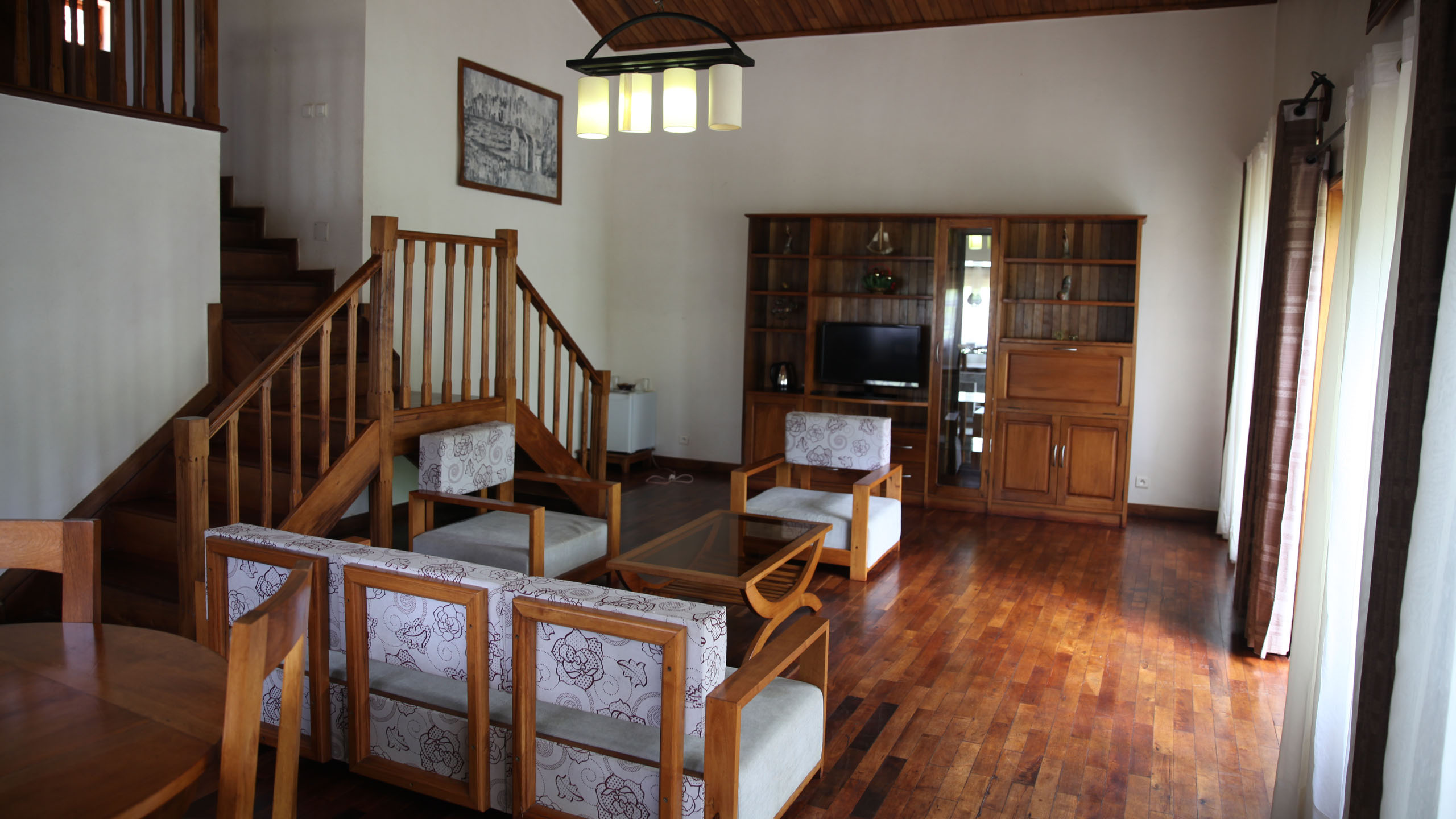 Andasibe Hotel