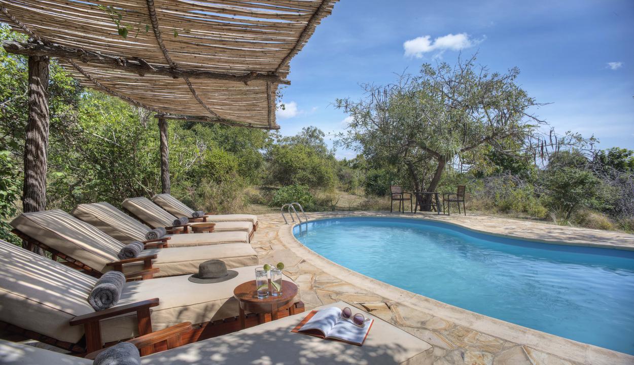 The swimming pool area at Roho ya Selous.
