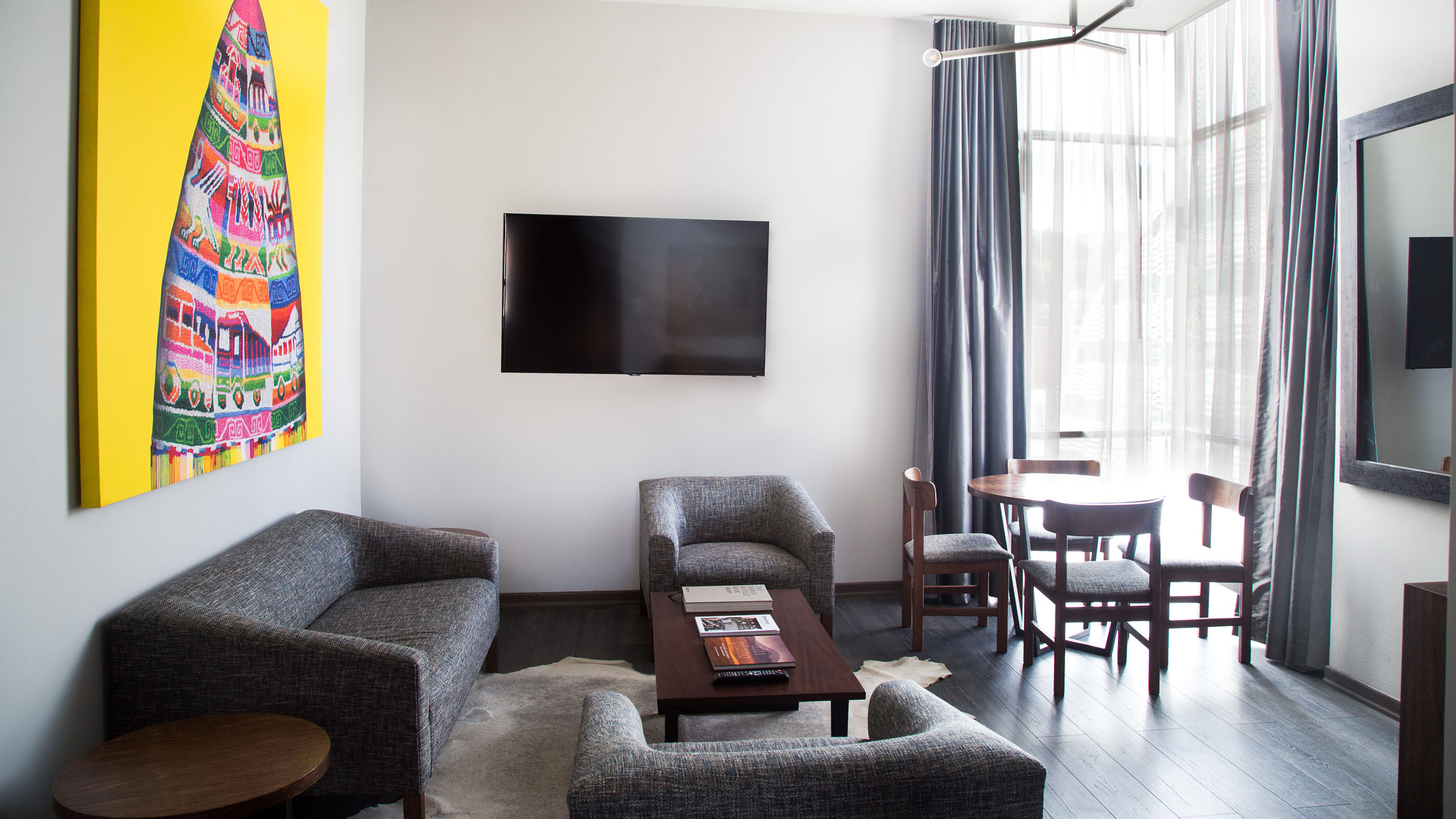 Atix Hotel