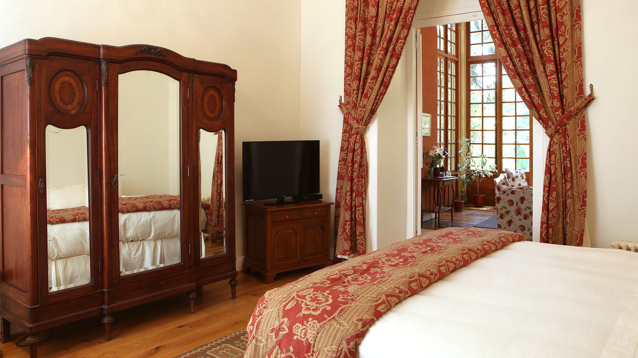 Casa Real Hotel at Santa Rita Vineyards