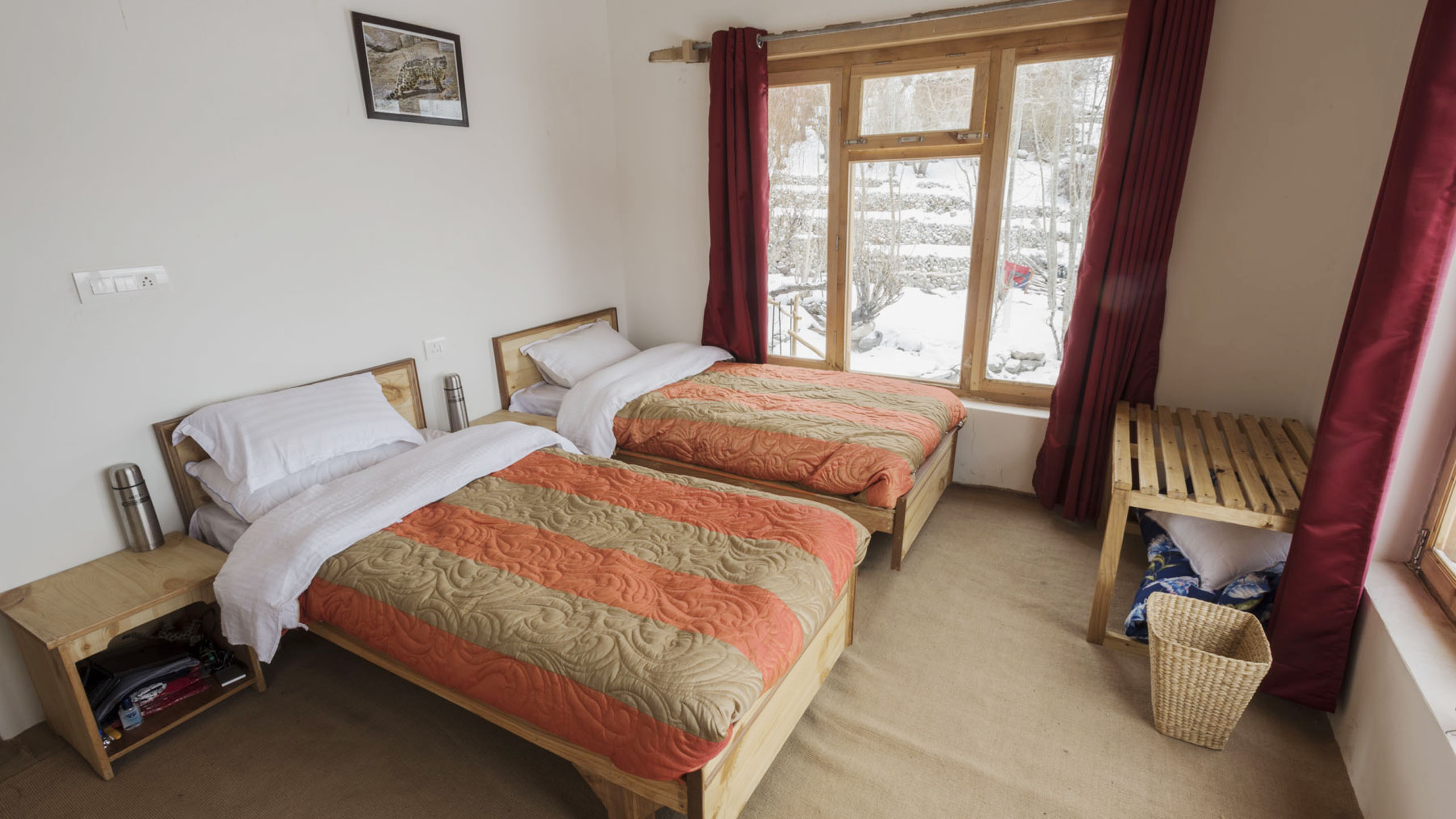Snow Leopard Lodge