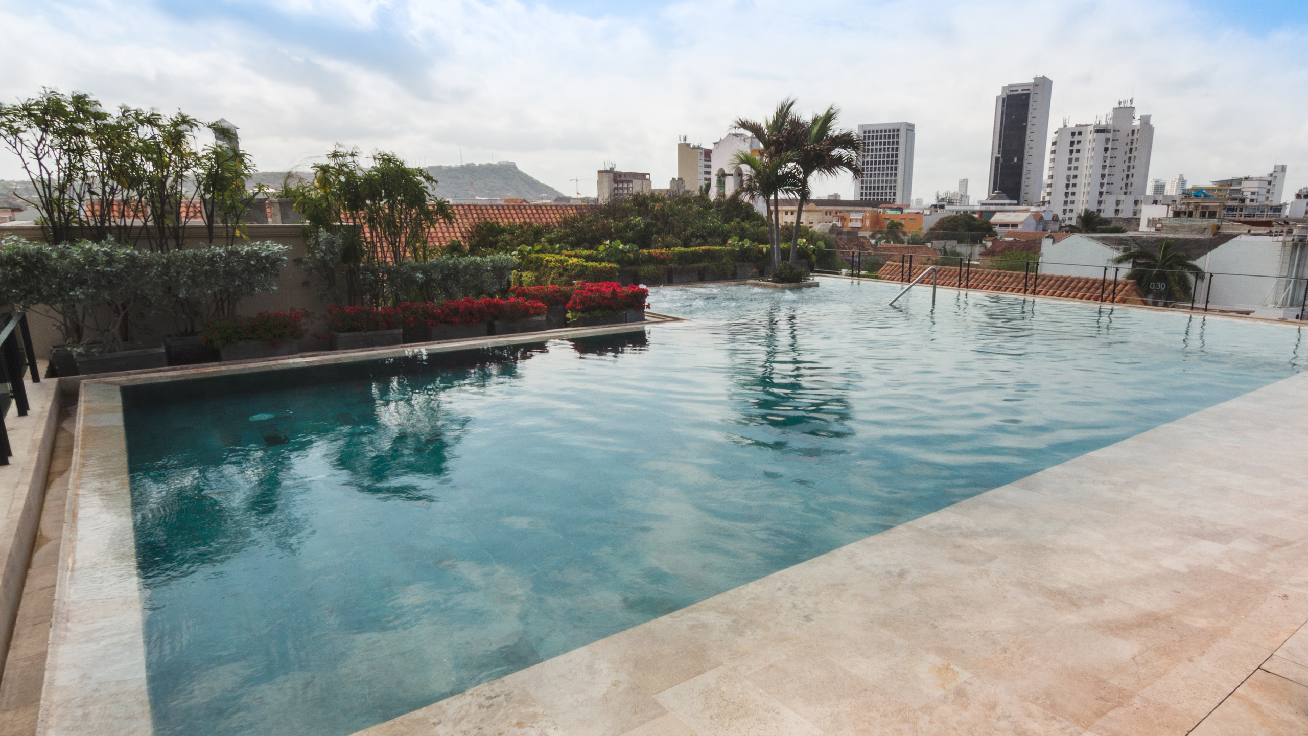 Bastion Luxury Hotel