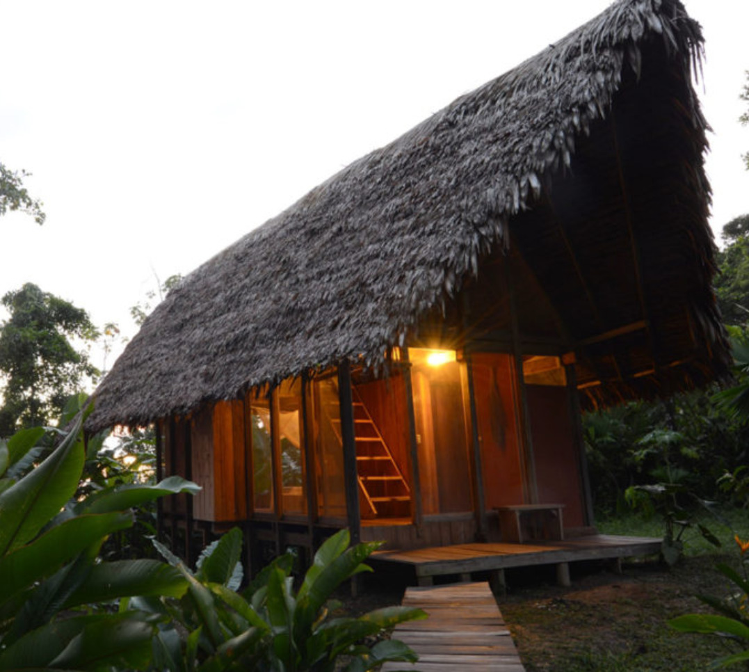 Calanoa Lodge
