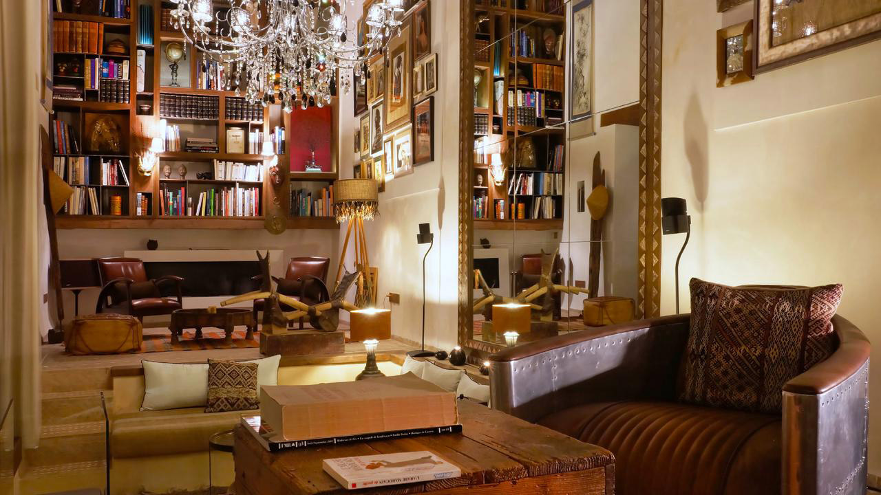 Karawan Riad library
