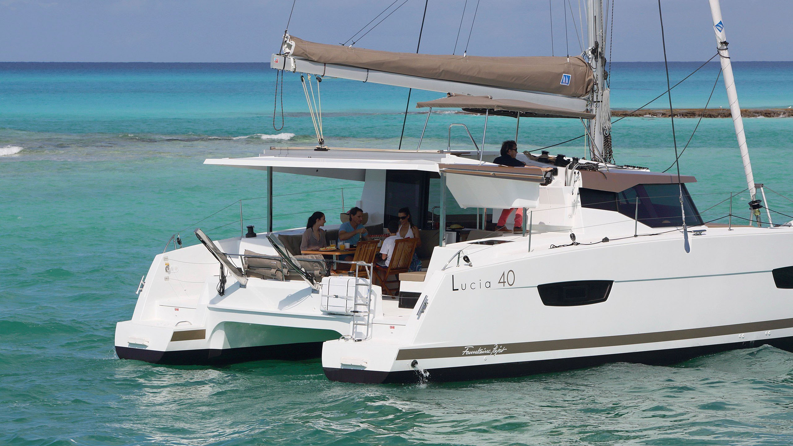 Lucia 40