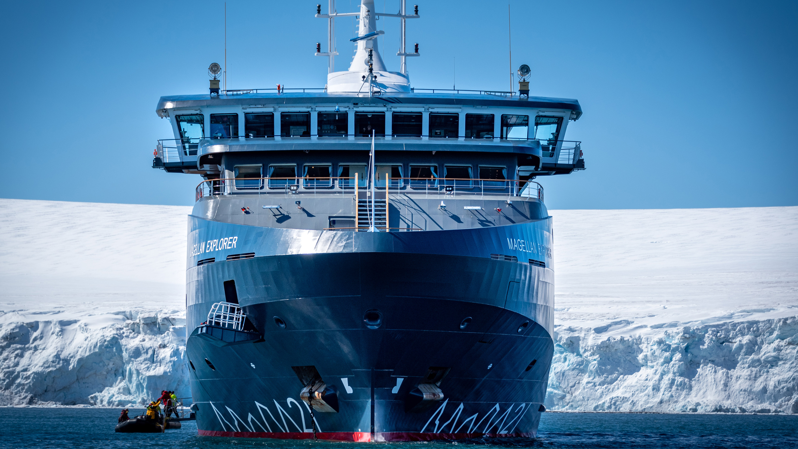 Antarctica21: Magellan Explorer