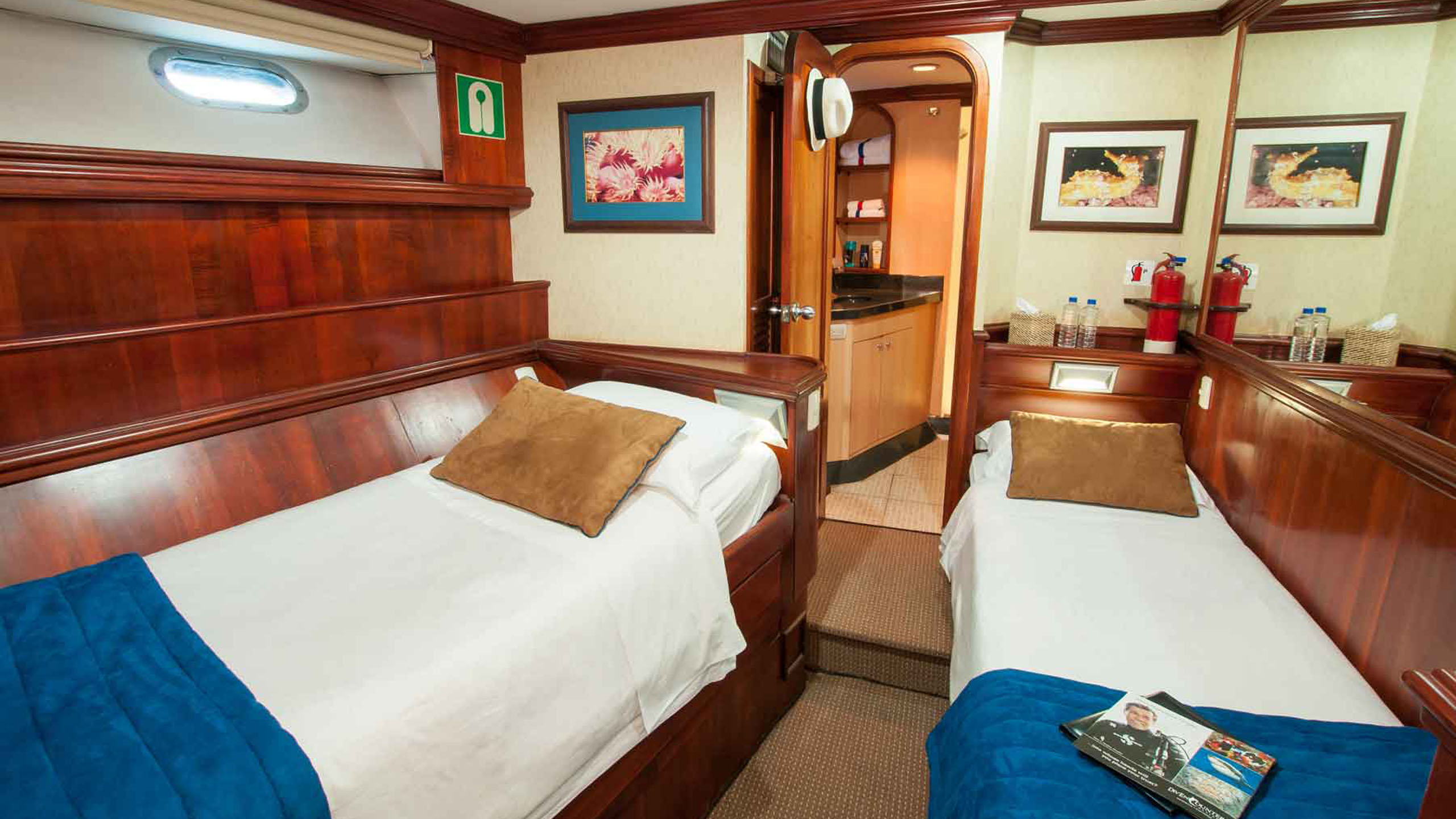 M/V Galapagos Sky