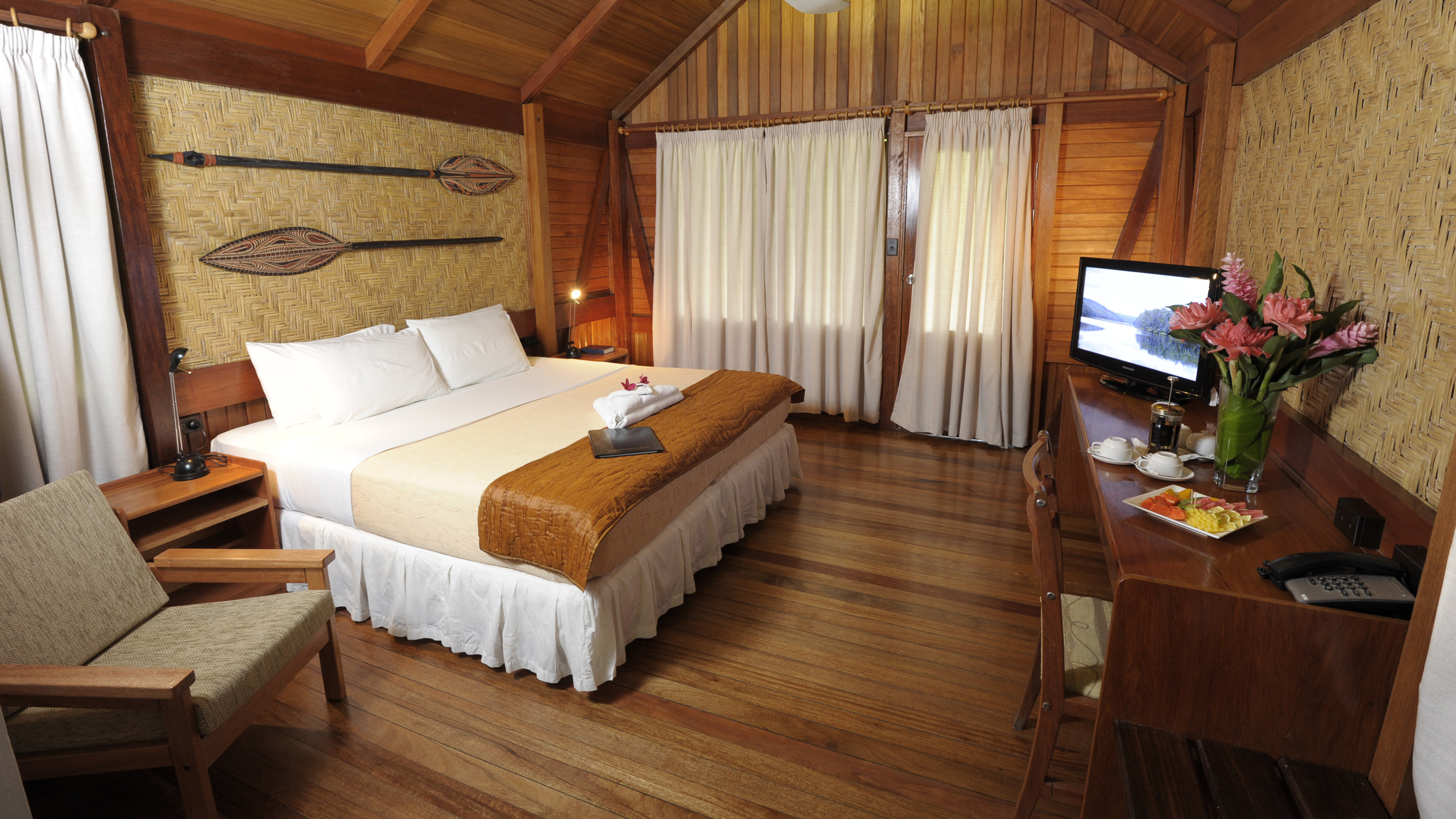 kokopo-bedroom-papua-new-guinea