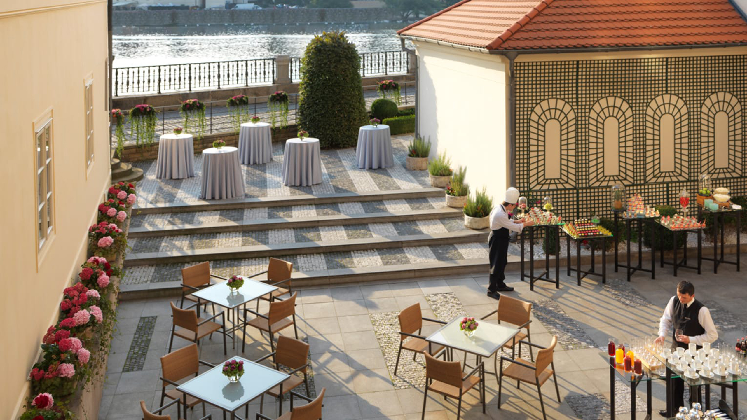 Four Seasons Prague