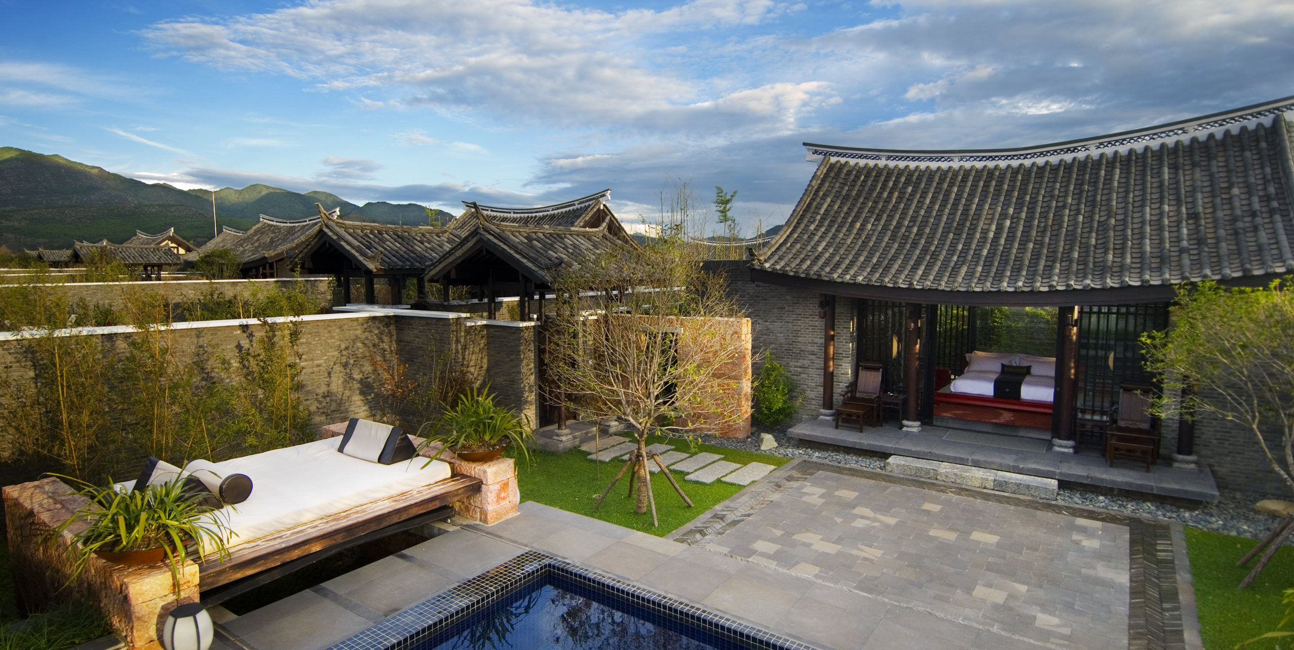 Banyan Tree Lijiang