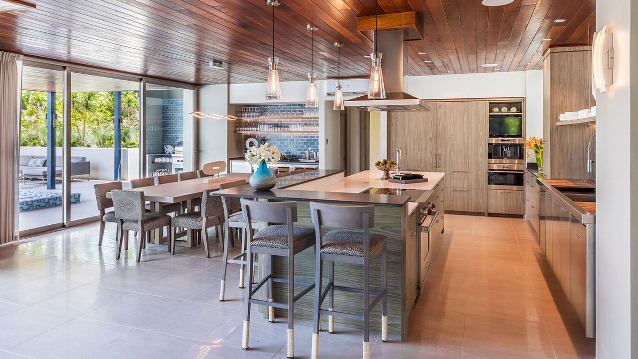 Naia Solvei Beach House