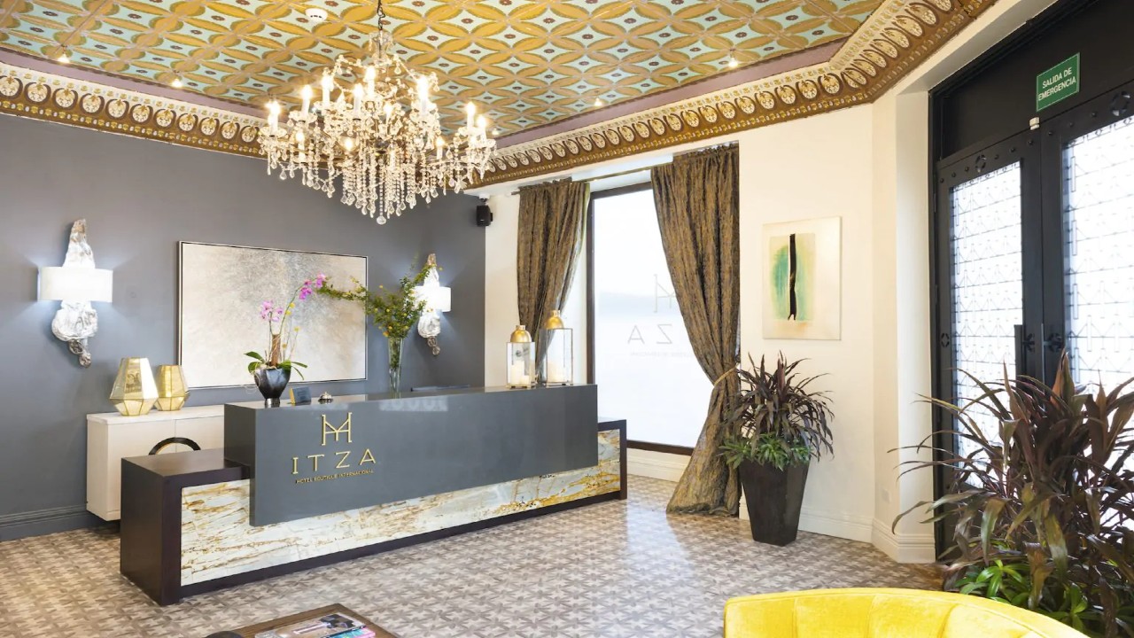 Itza Hotel